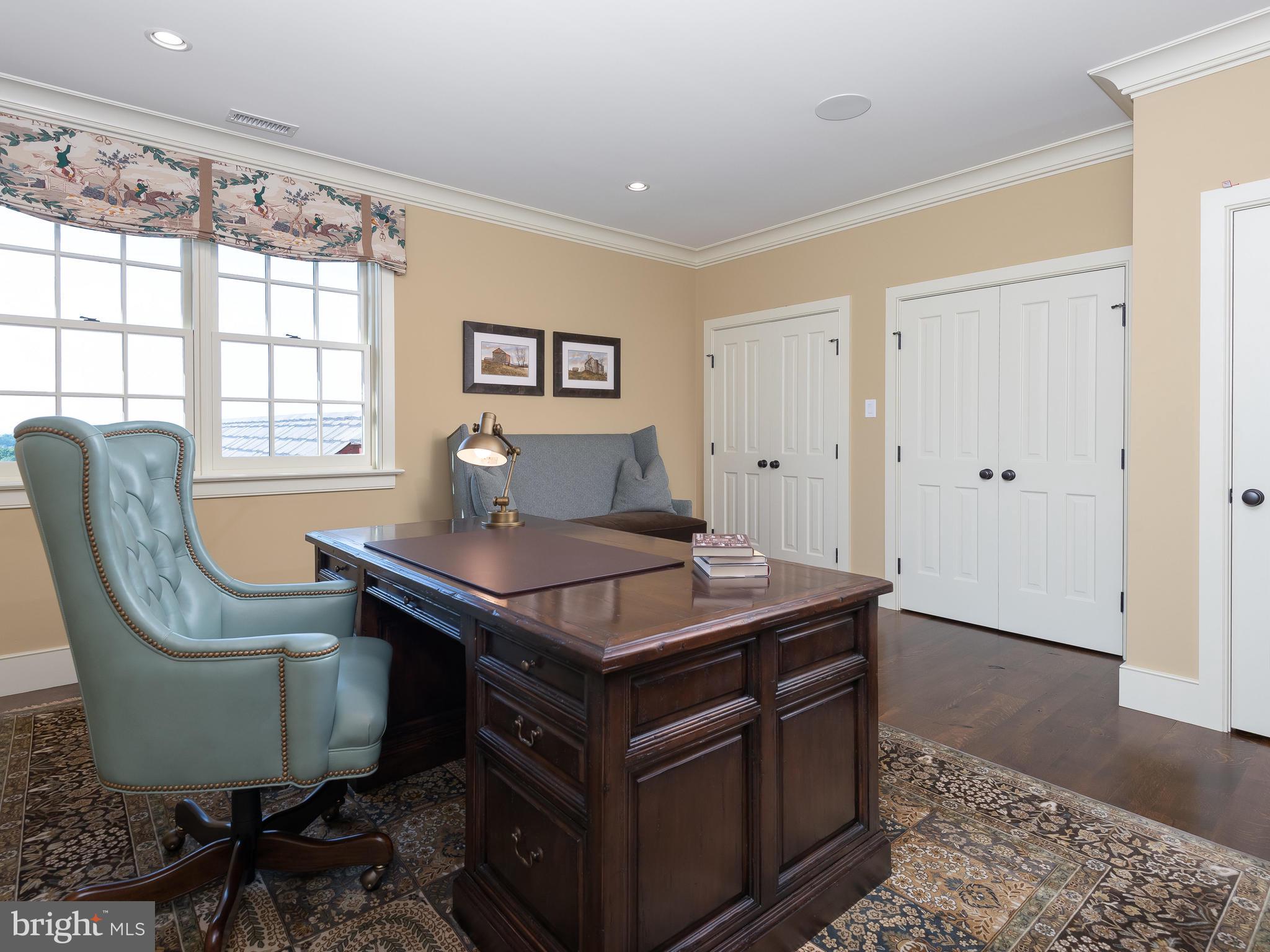 SPRING MEADOW FARM - Residential