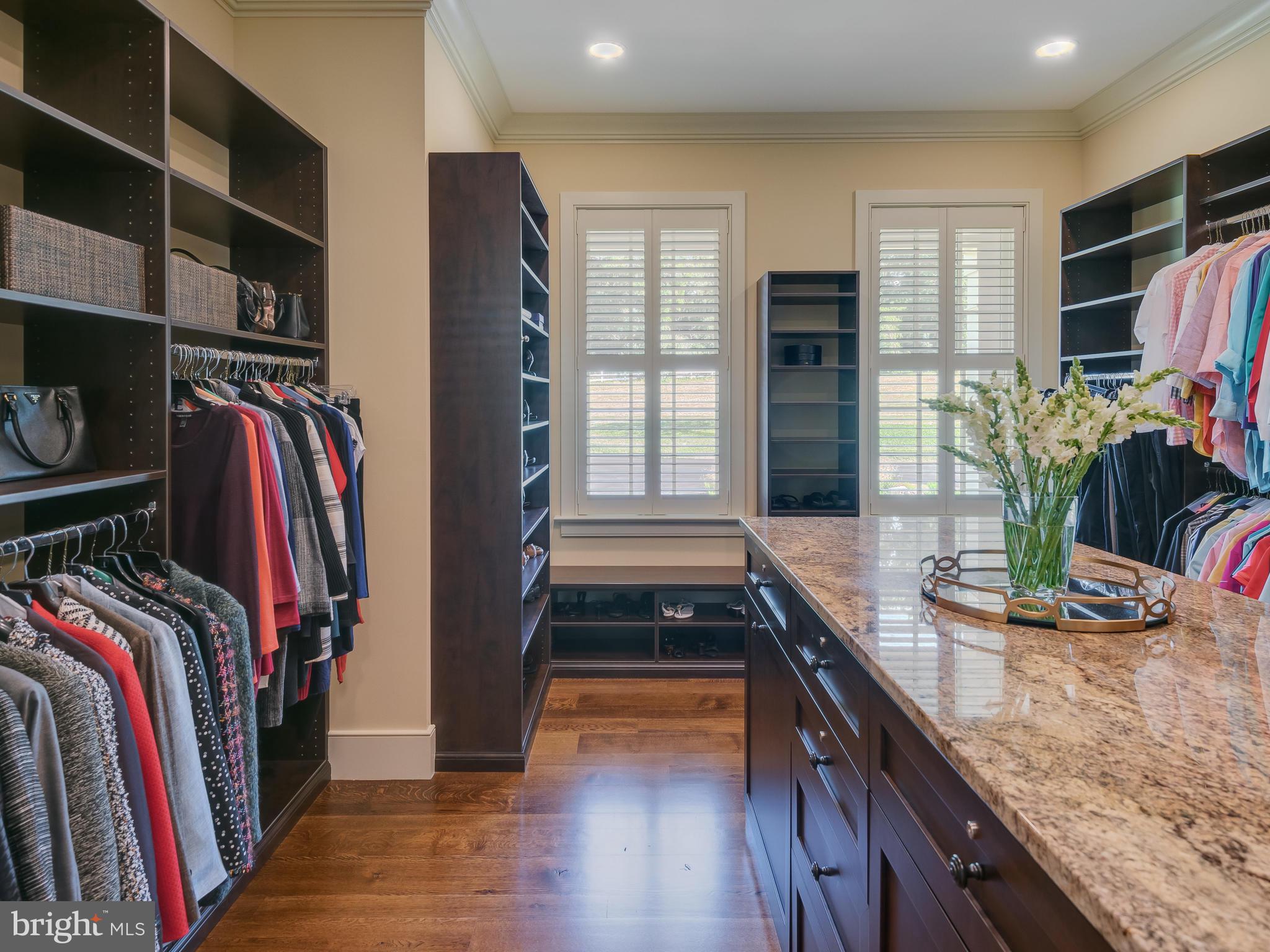 SPRING MEADOW FARM - Residential