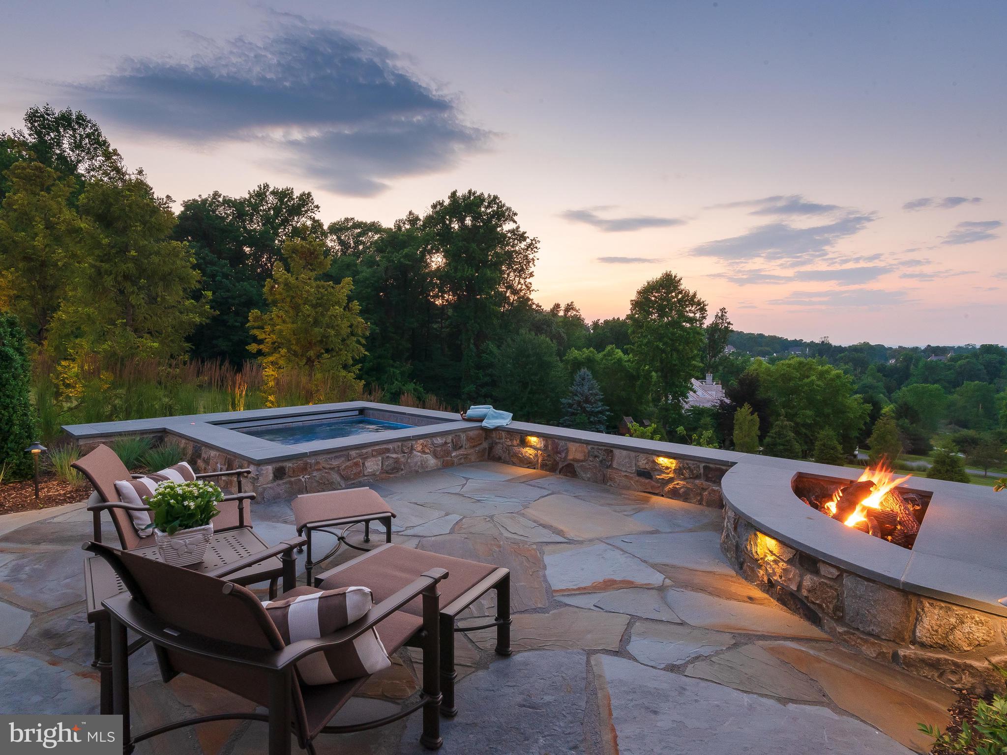 SPRING MEADOW FARM - Residential