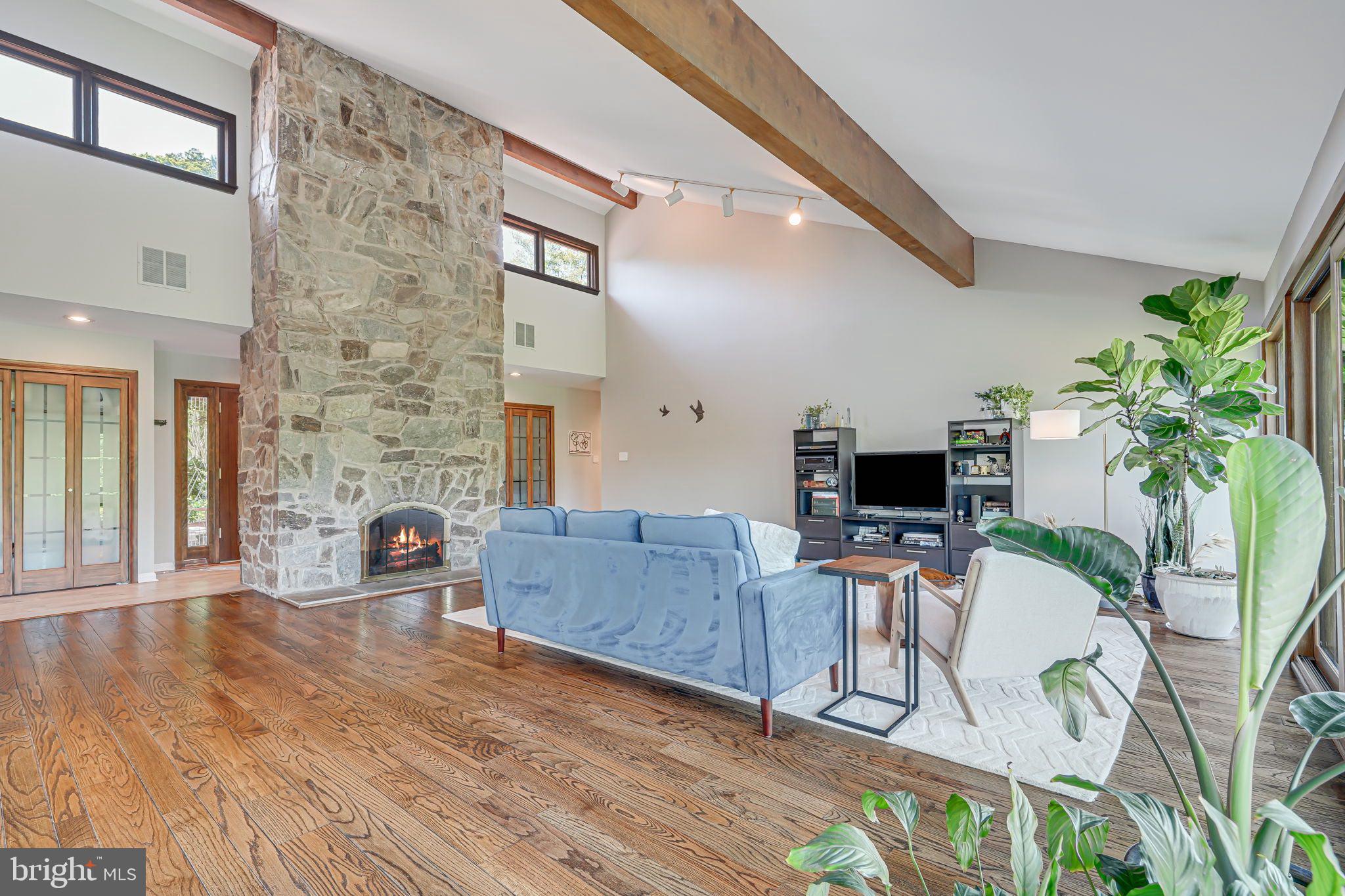 DUNLOP HILLS - Residential