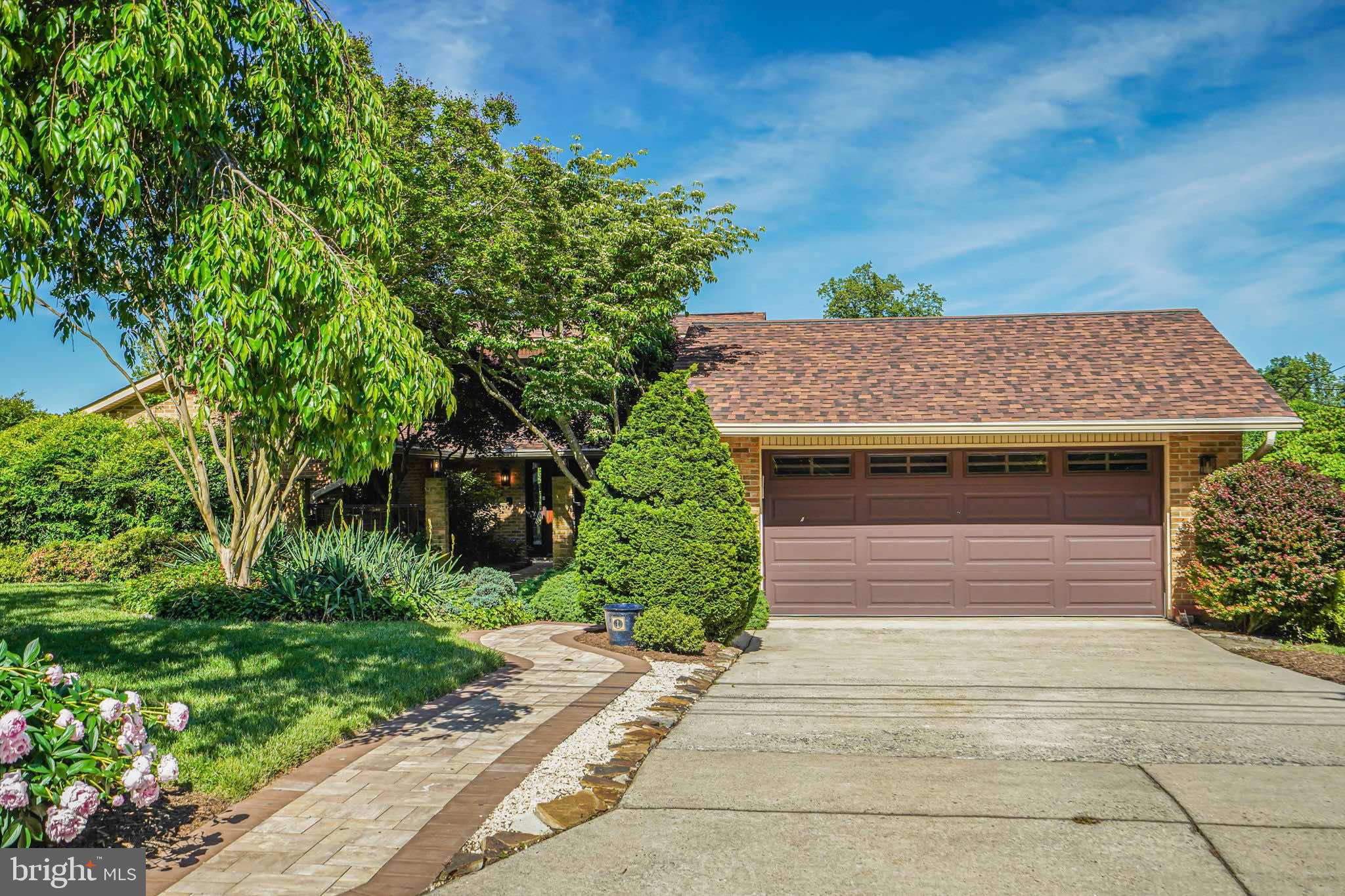 DUNLOP HILLS - Residential