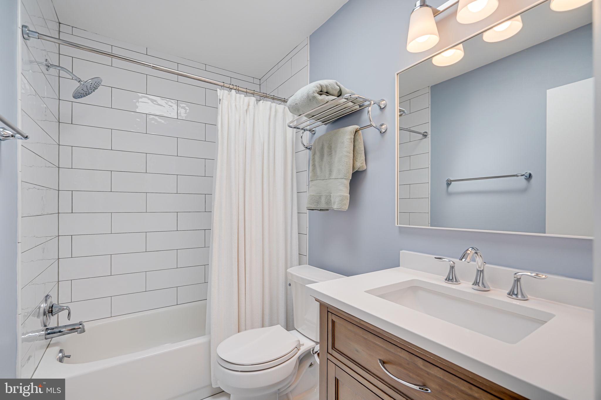 DUNLOP HILLS - Residential