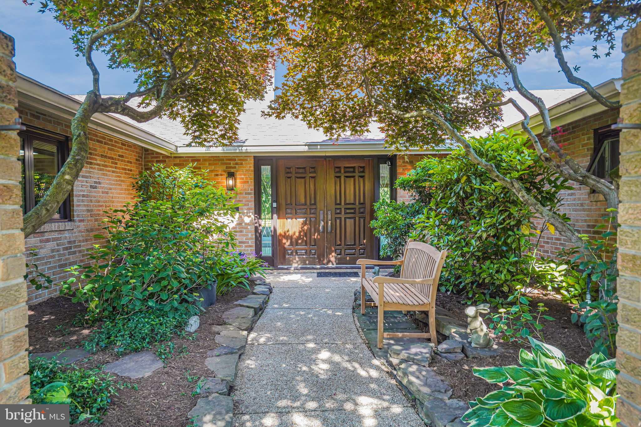 DUNLOP HILLS - Residential