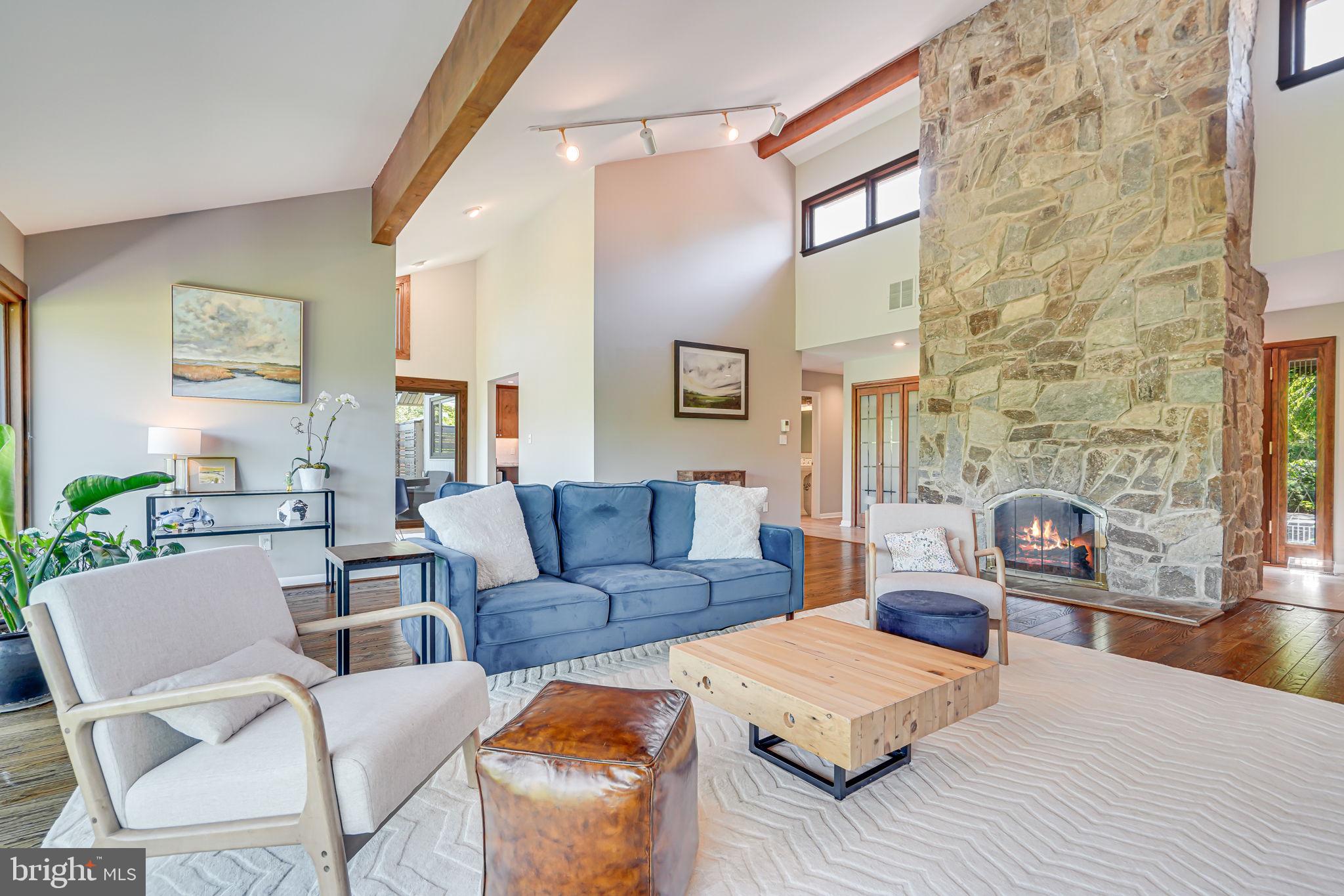 DUNLOP HILLS - Residential