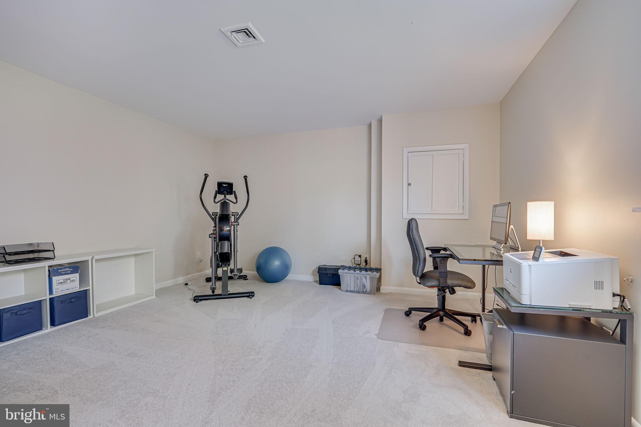 DUNLOP HILLS - Residential