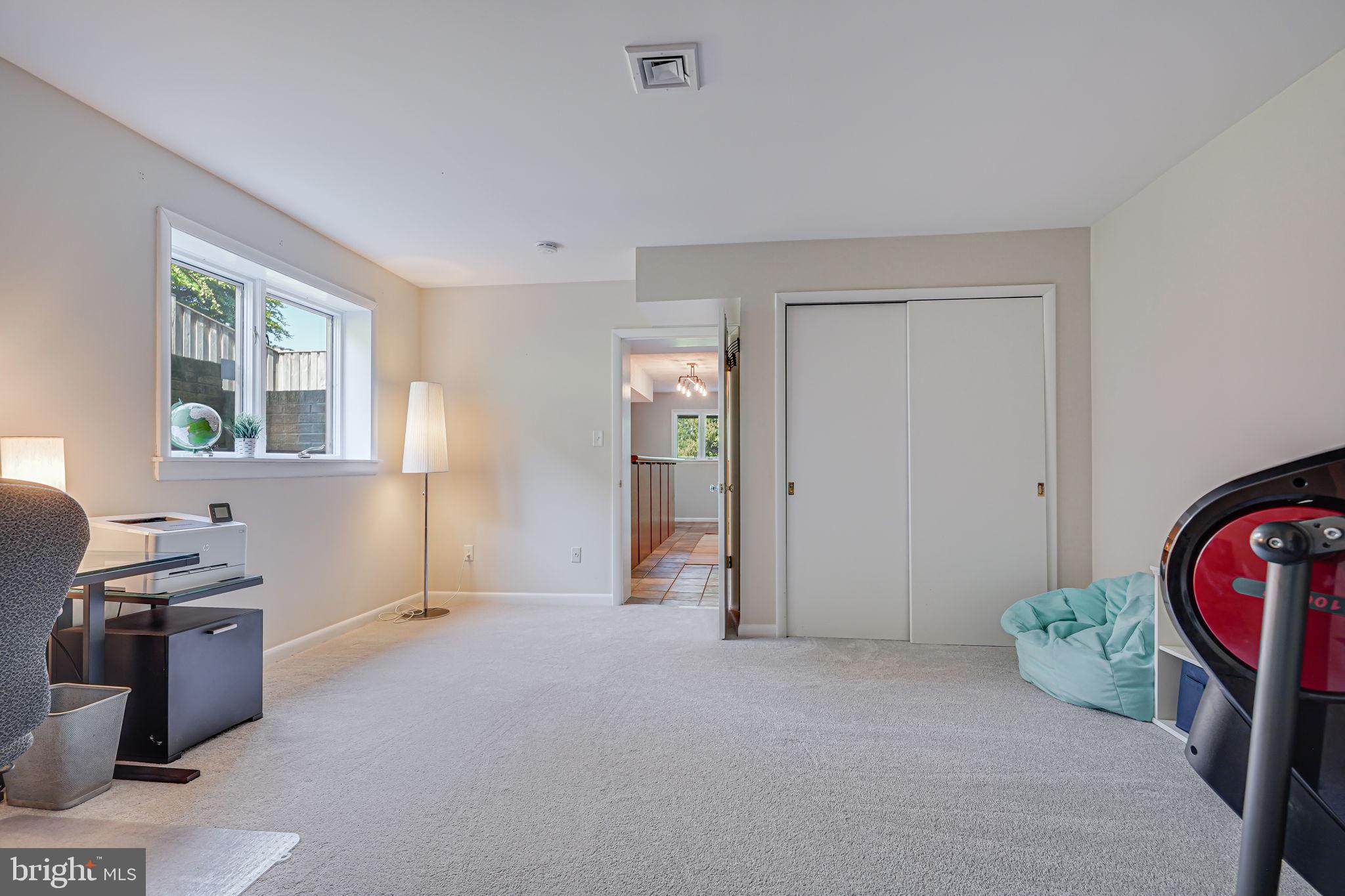 DUNLOP HILLS - Residential