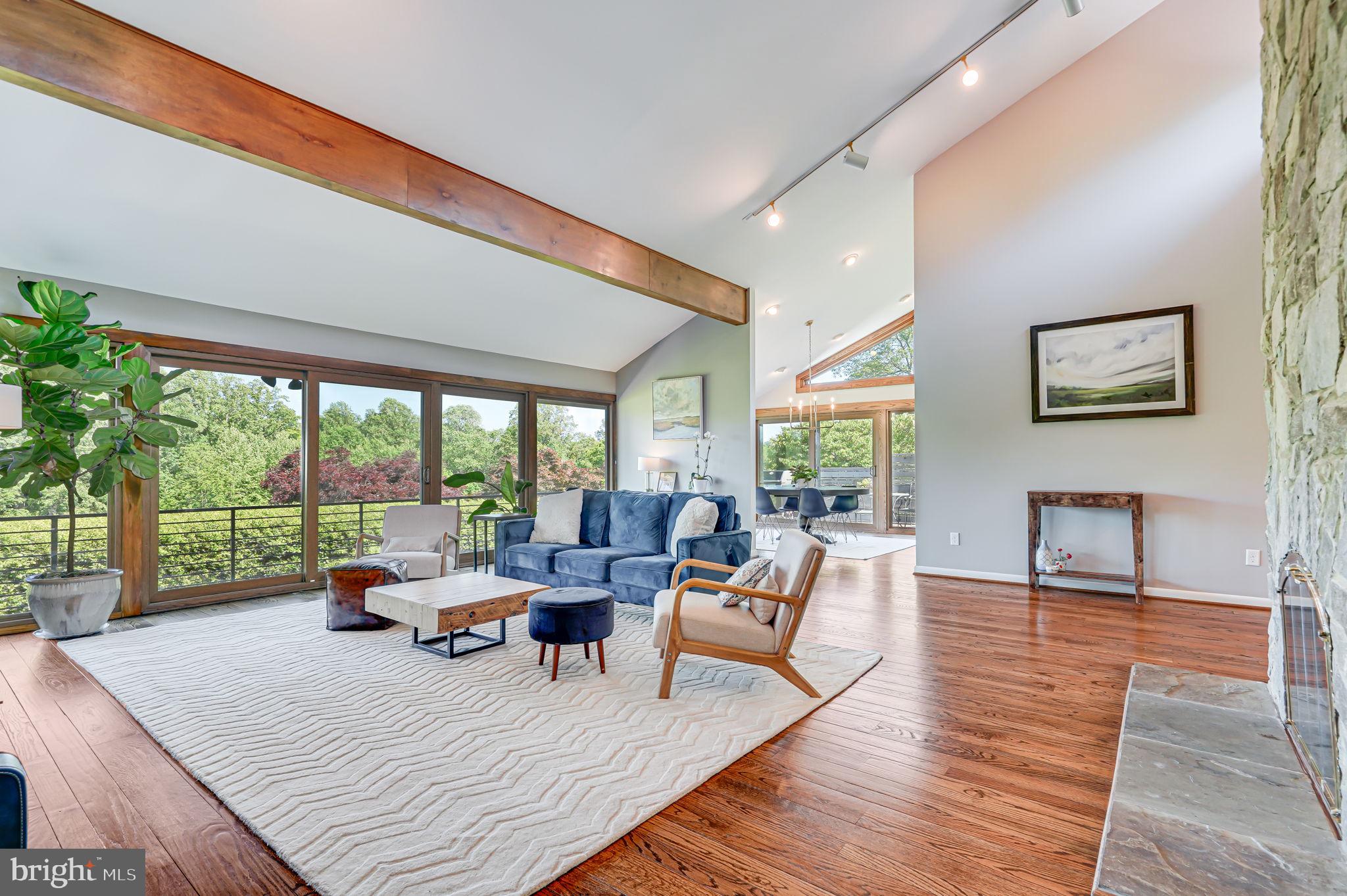 DUNLOP HILLS - Residential