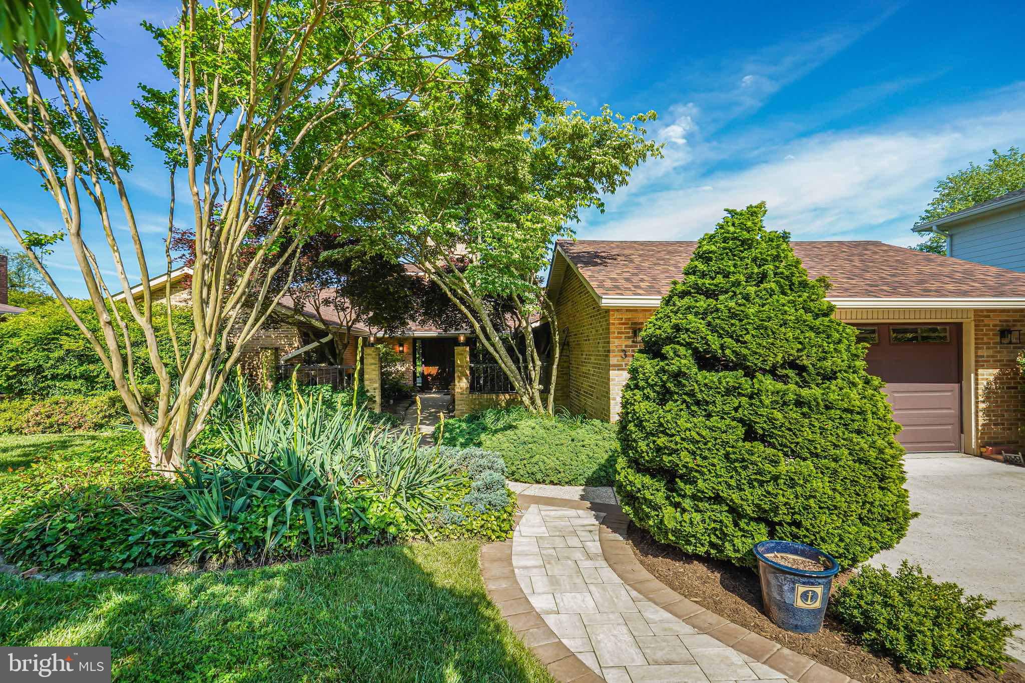 DUNLOP HILLS - Residential