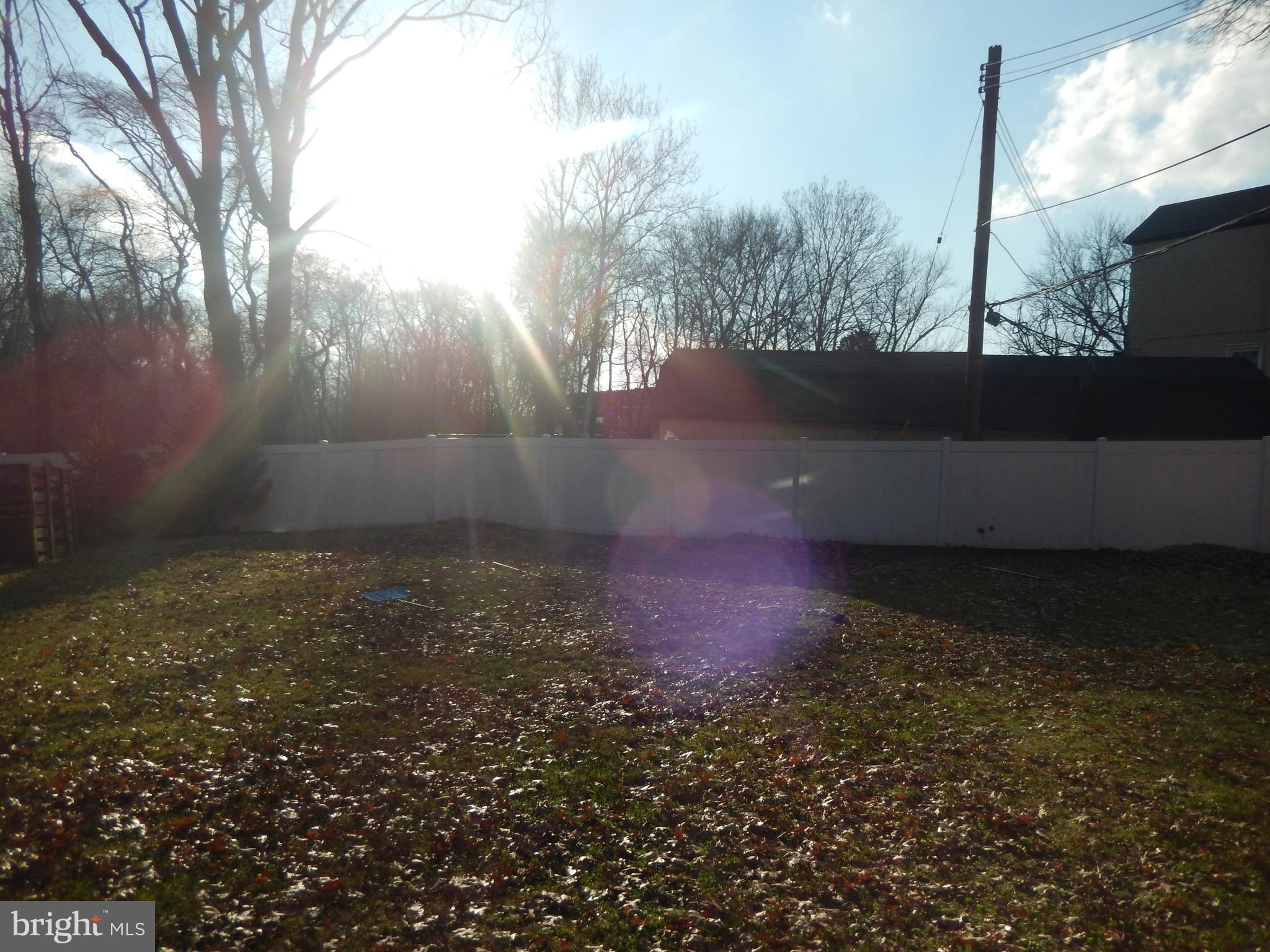 ASHTON-WOODENBRIDGE - Residential