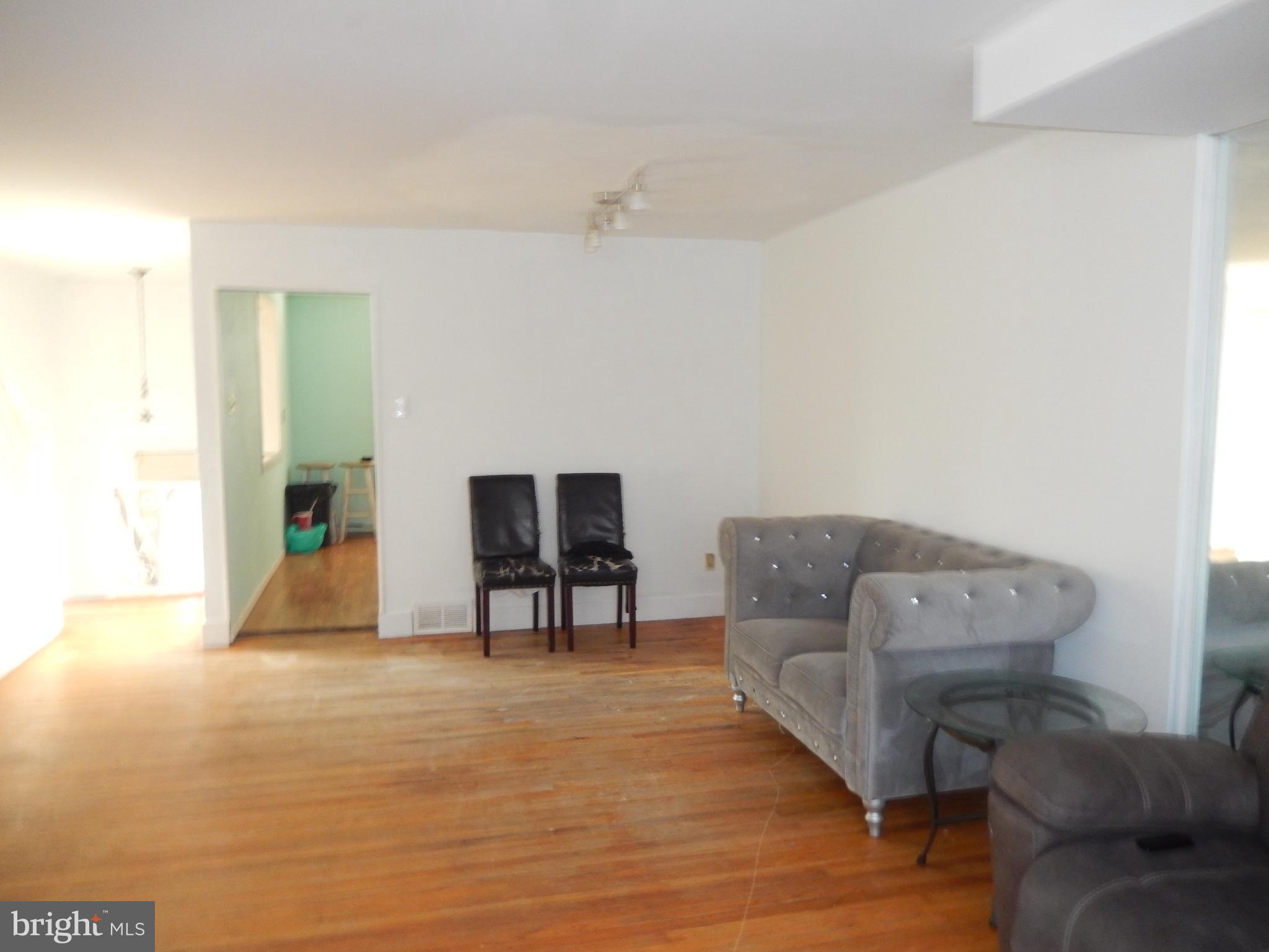 ASHTON-WOODENBRIDGE - Residential