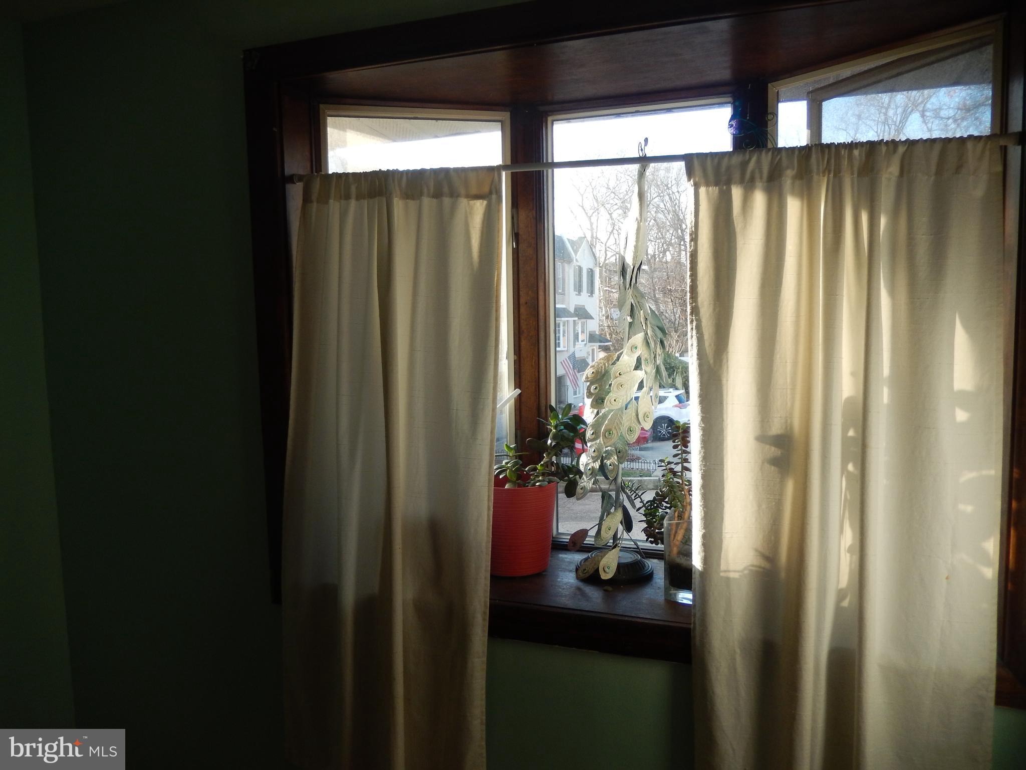 ASHTON-WOODENBRIDGE - Residential