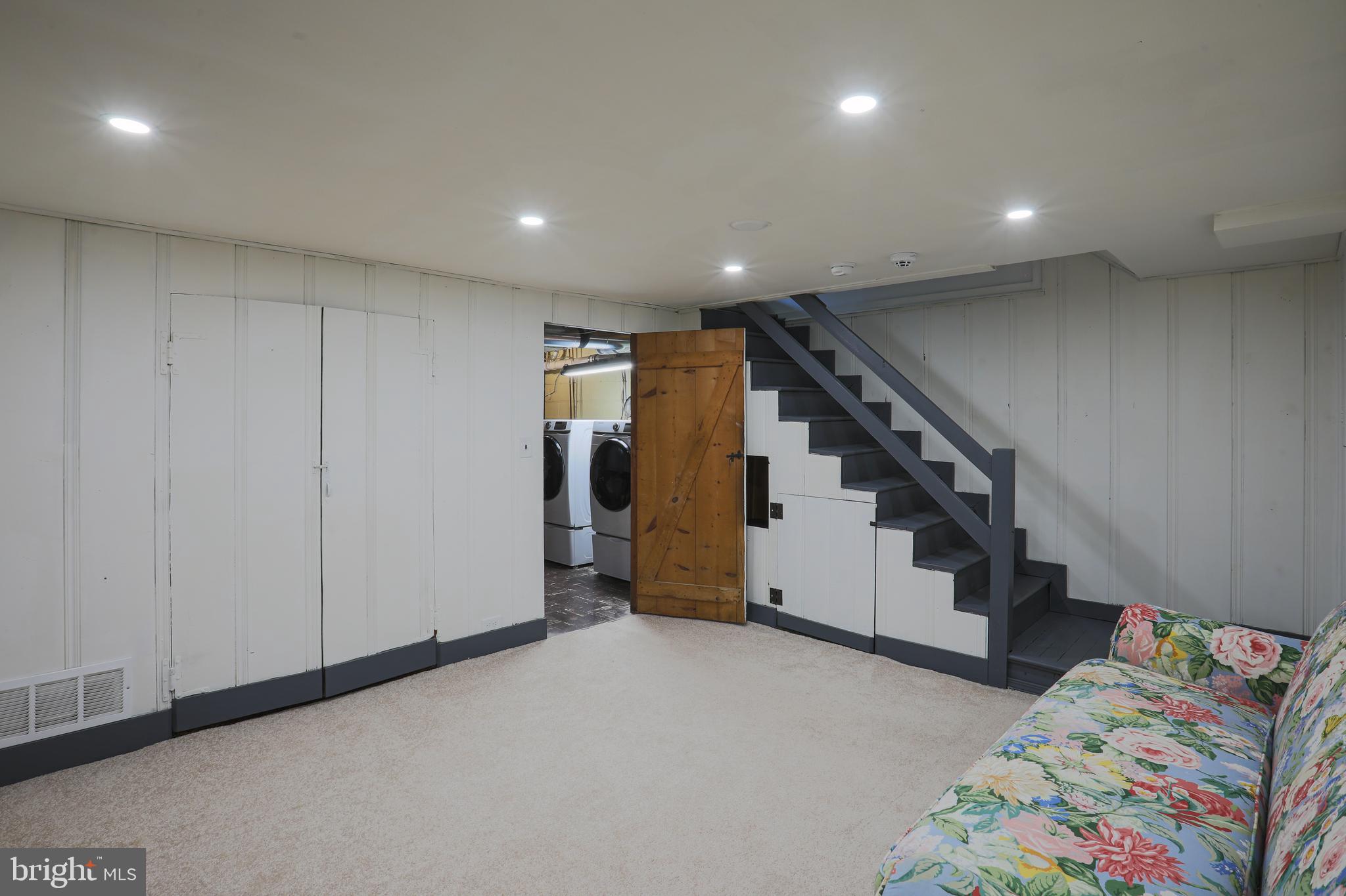 RIDGELY HEIGHTS - Residential