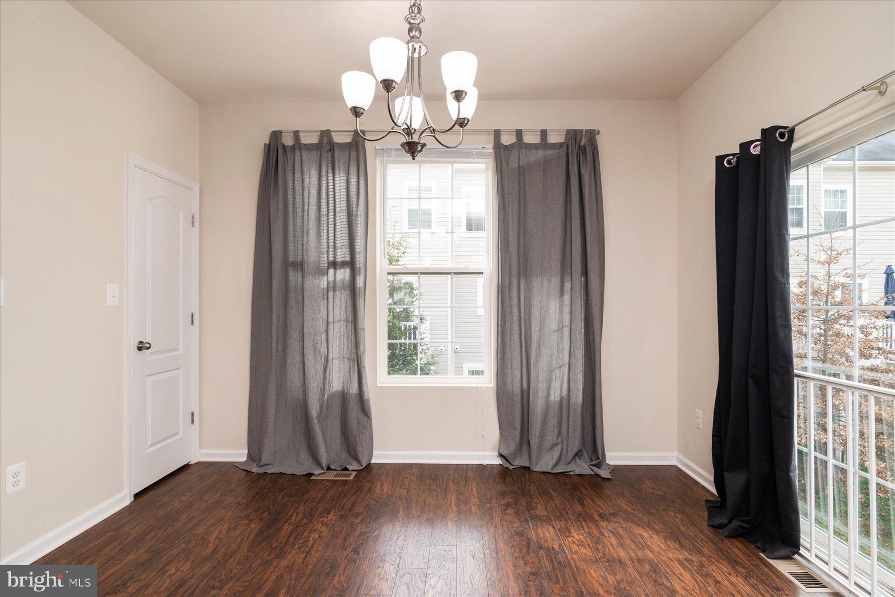 TANYARD SPRINGS - Residential