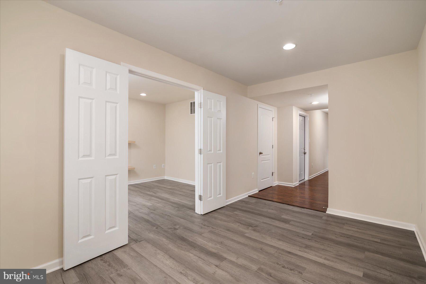 TANYARD SPRINGS - Residential