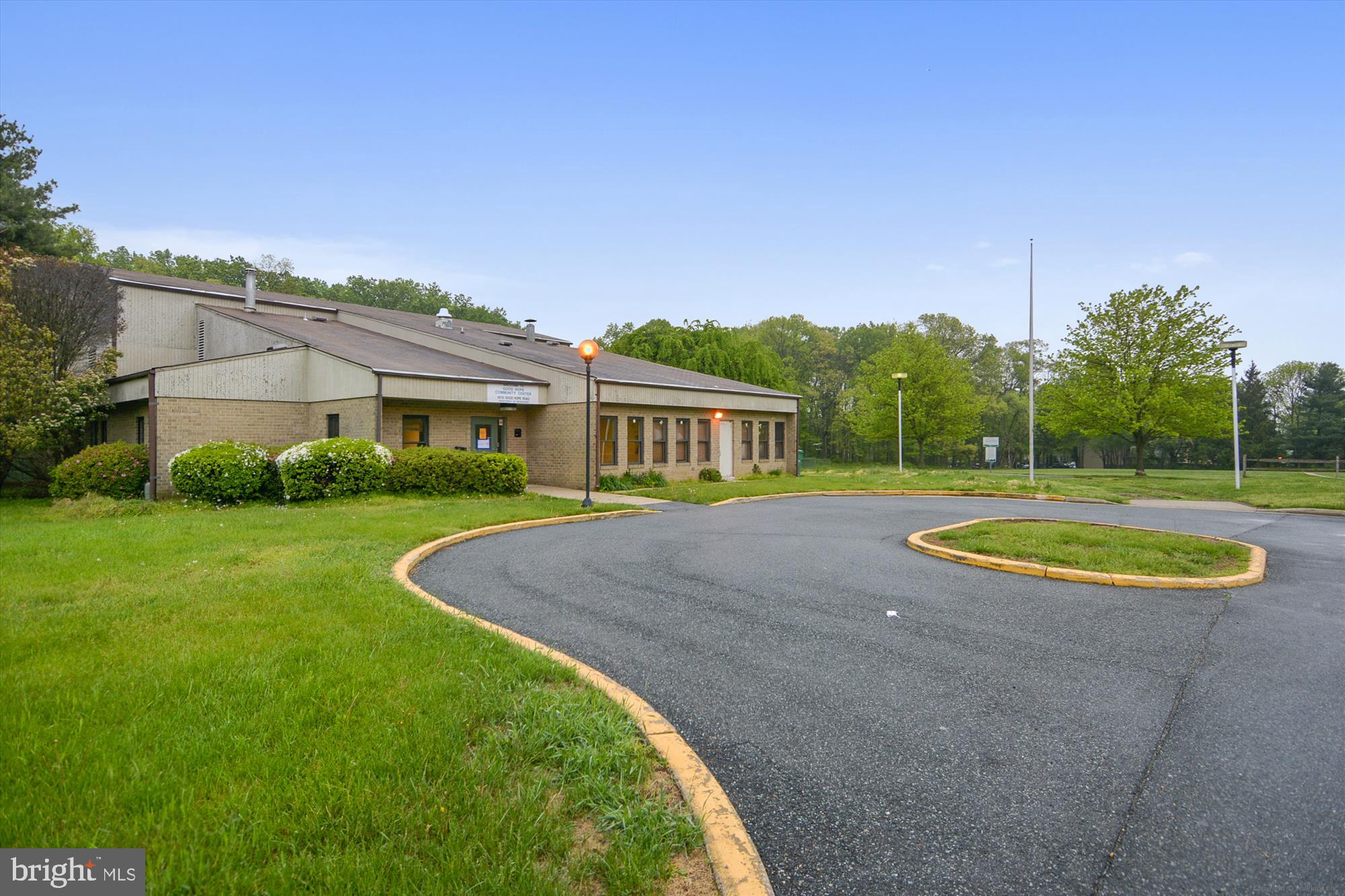 OAK SPRINGS - Residential