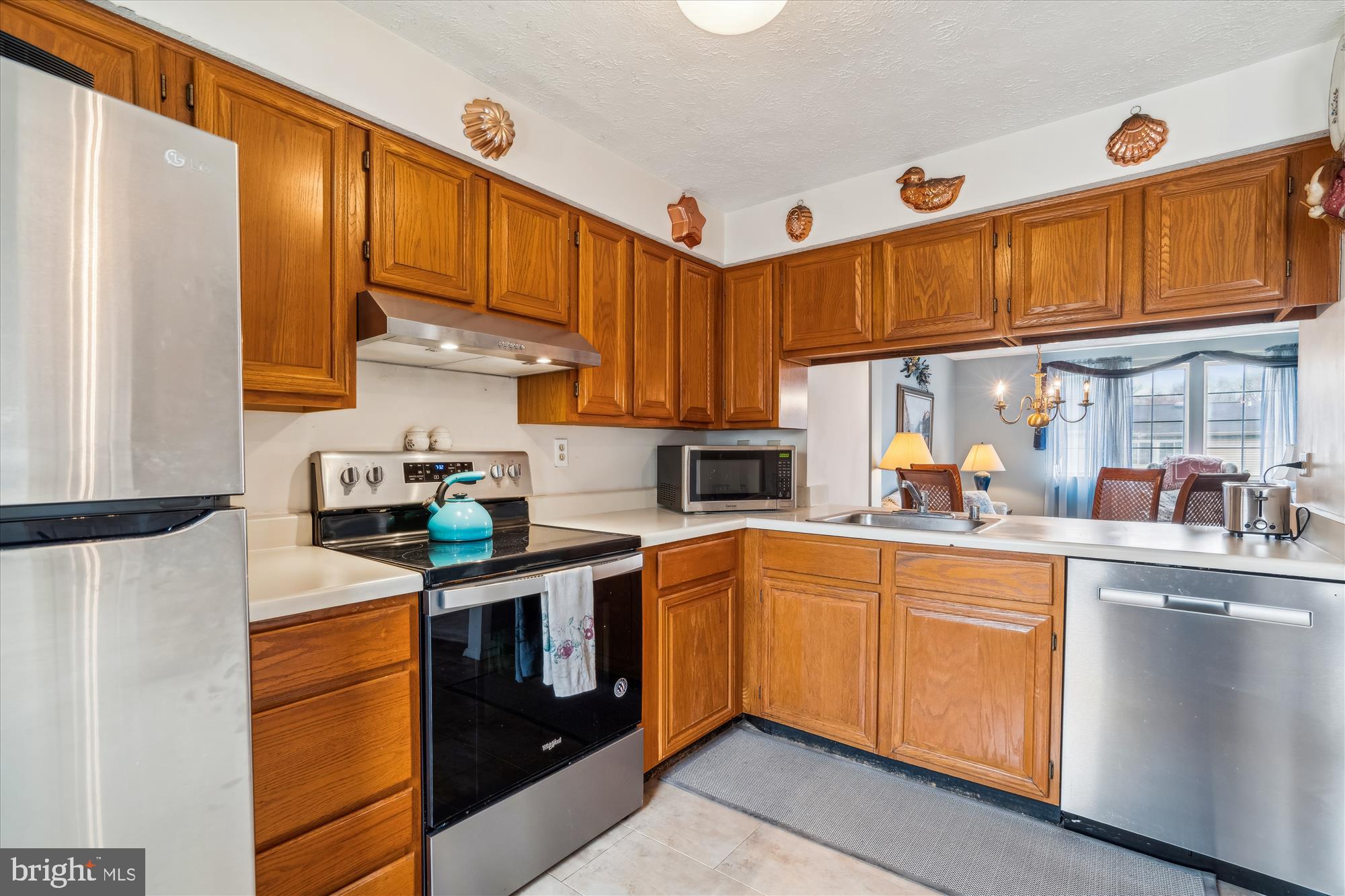 OAK SPRINGS - Residential