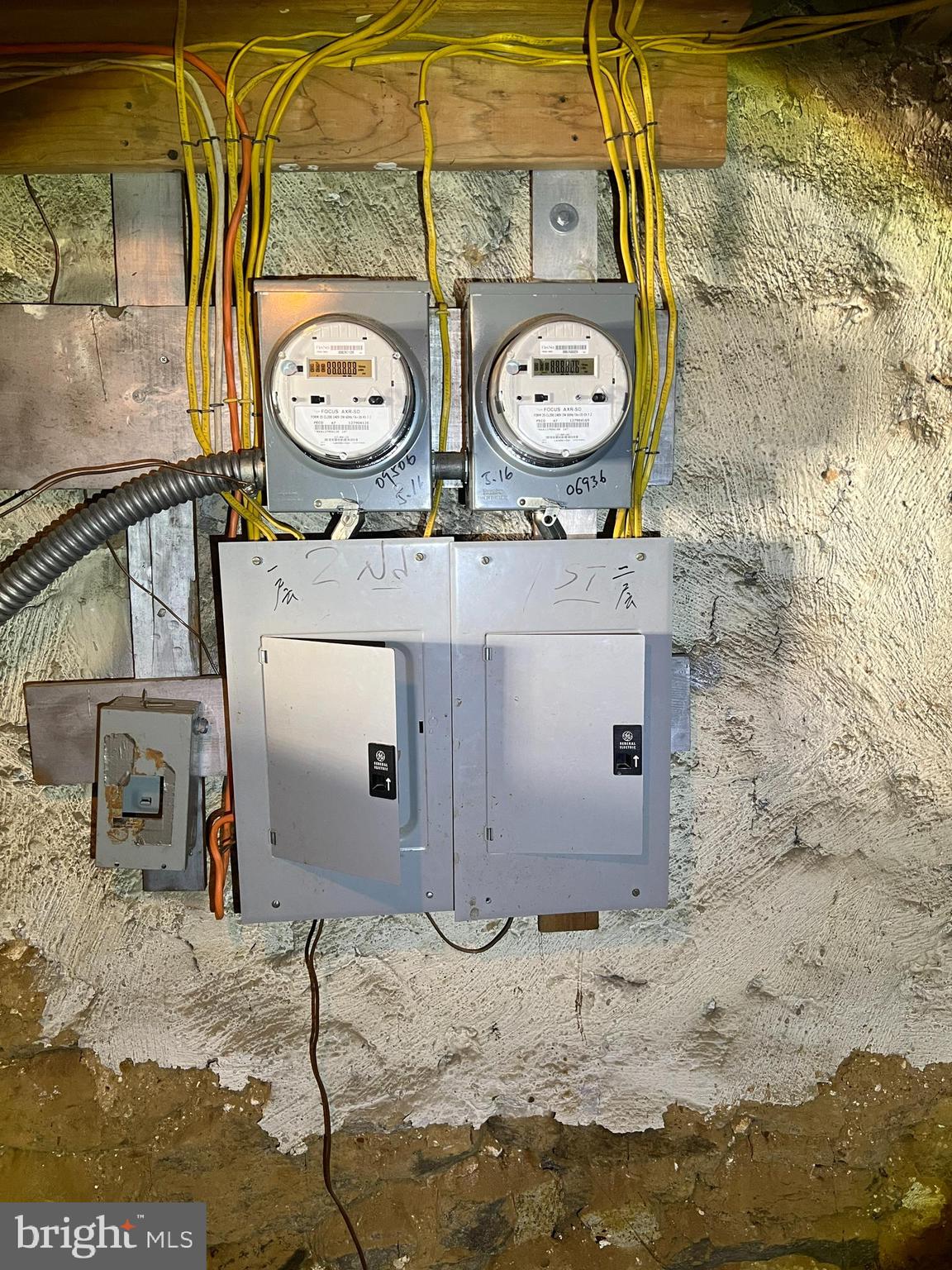 COBBS CREEK - Residential