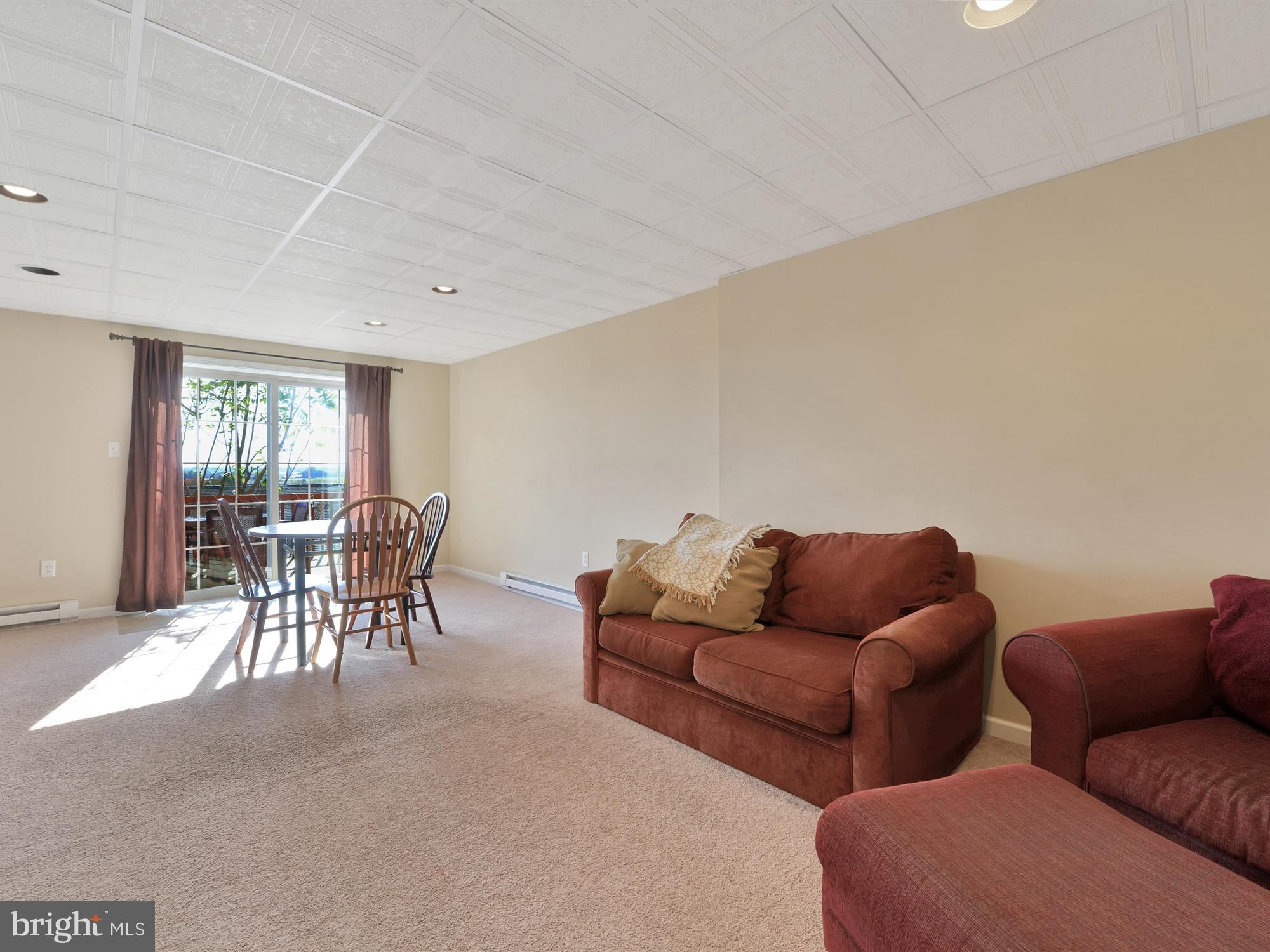 EAGLE VIEW ESTATES - Residential