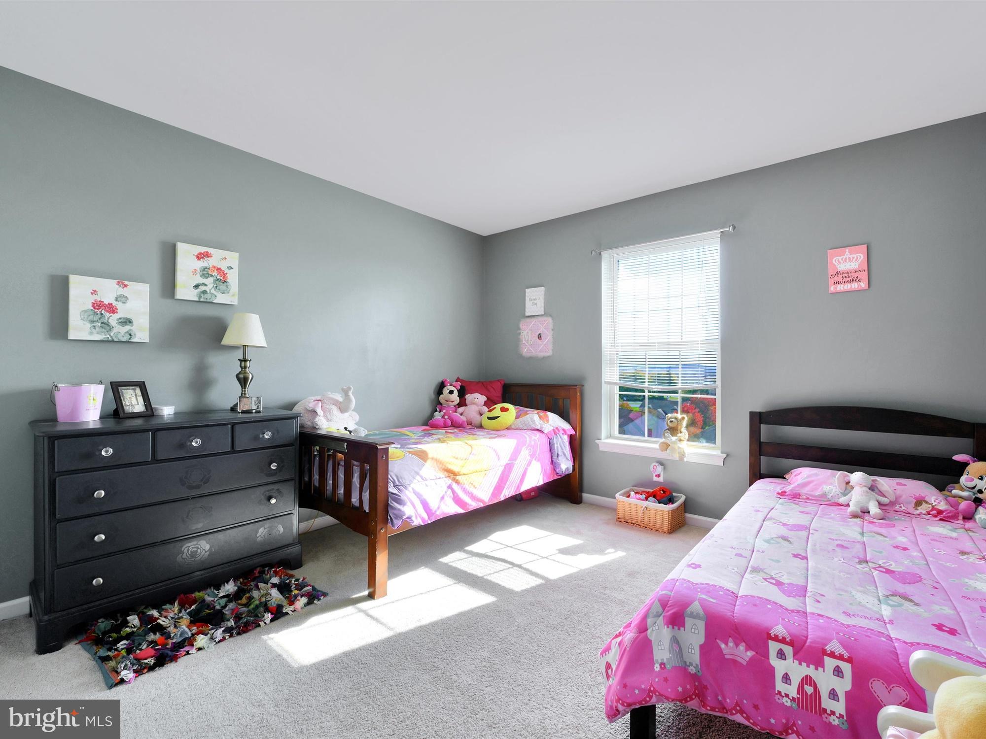 EAGLE VIEW ESTATES - Residential