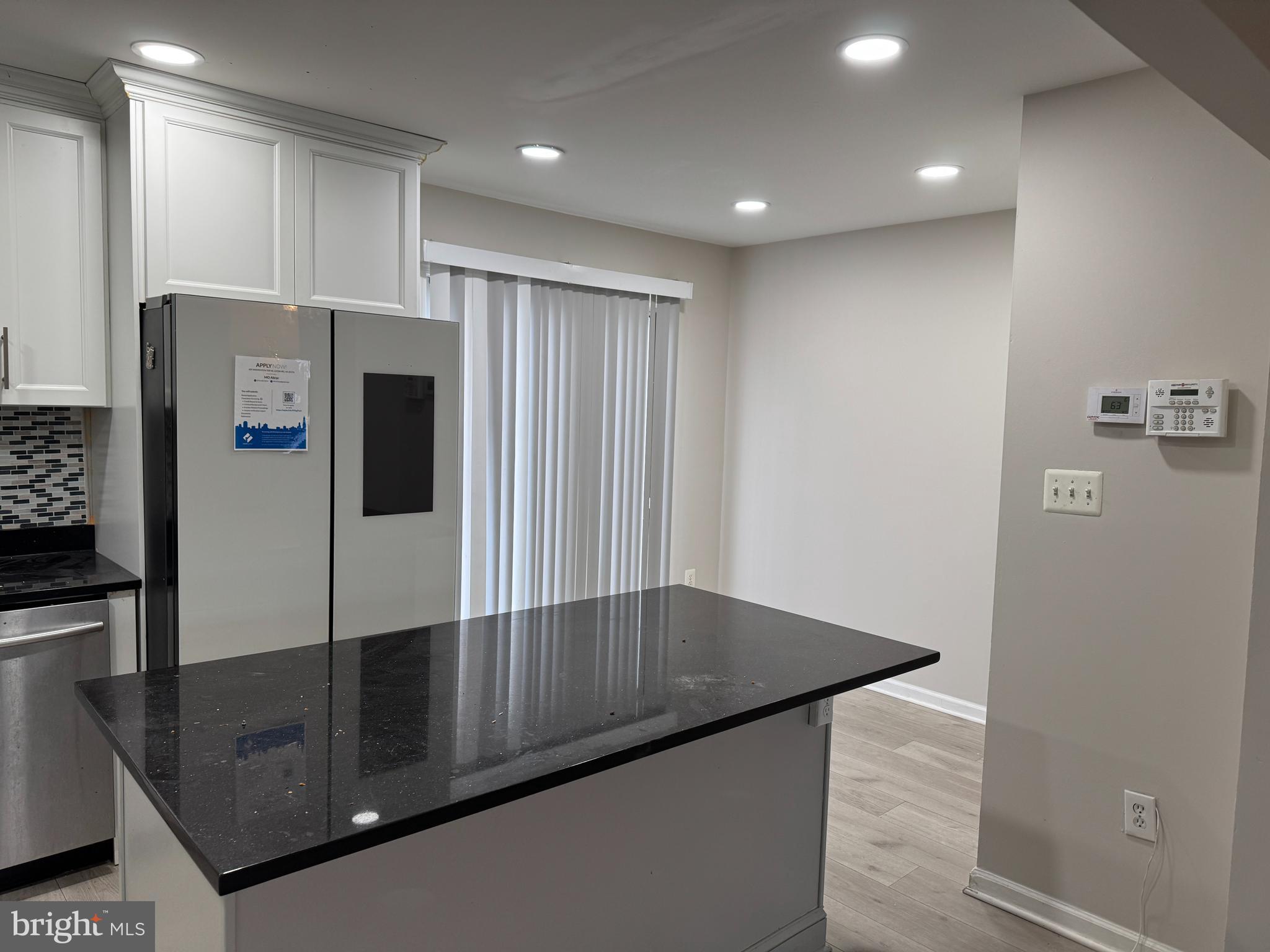 EXETER - Residential Lease