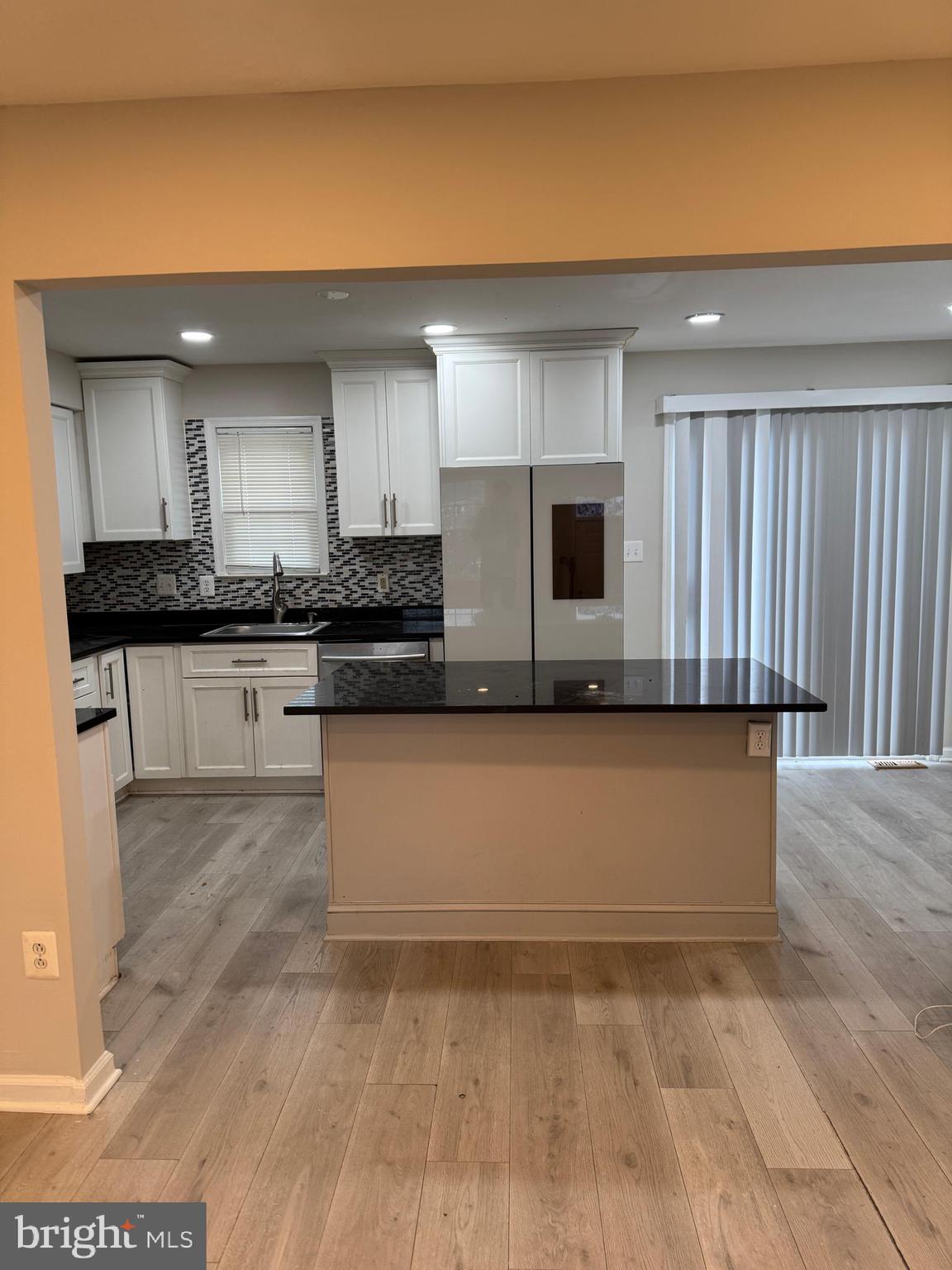 EXETER - Residential Lease