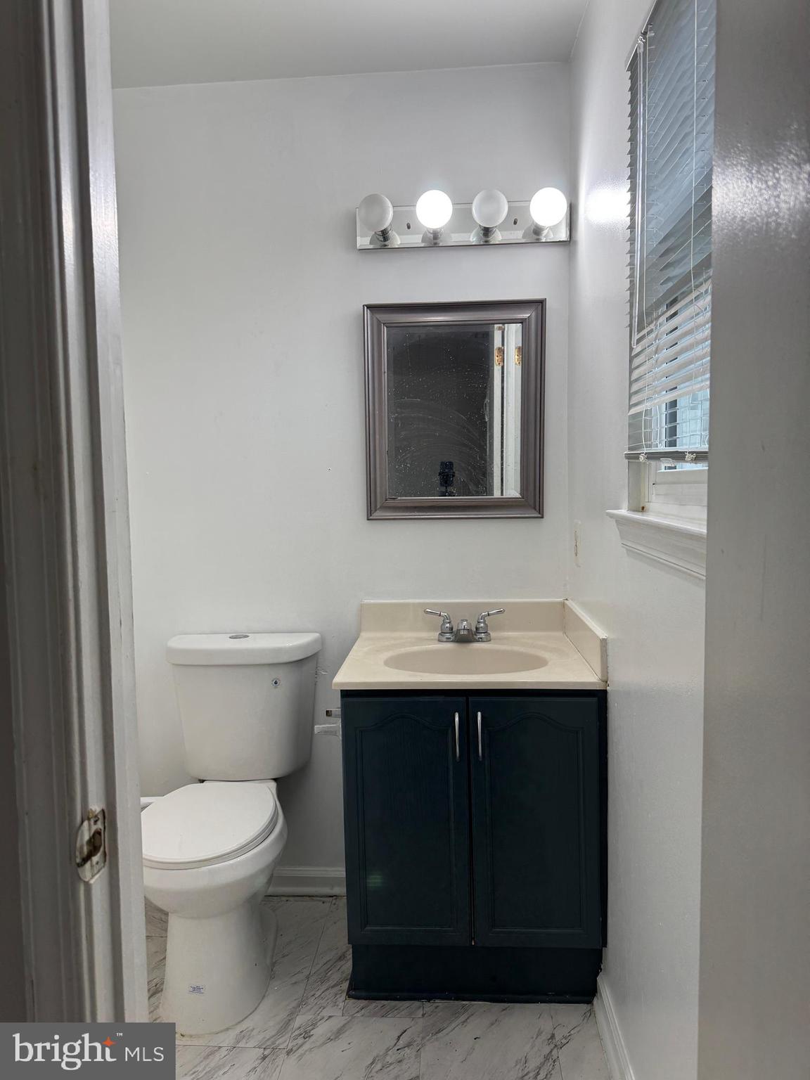 EXETER - Residential Lease