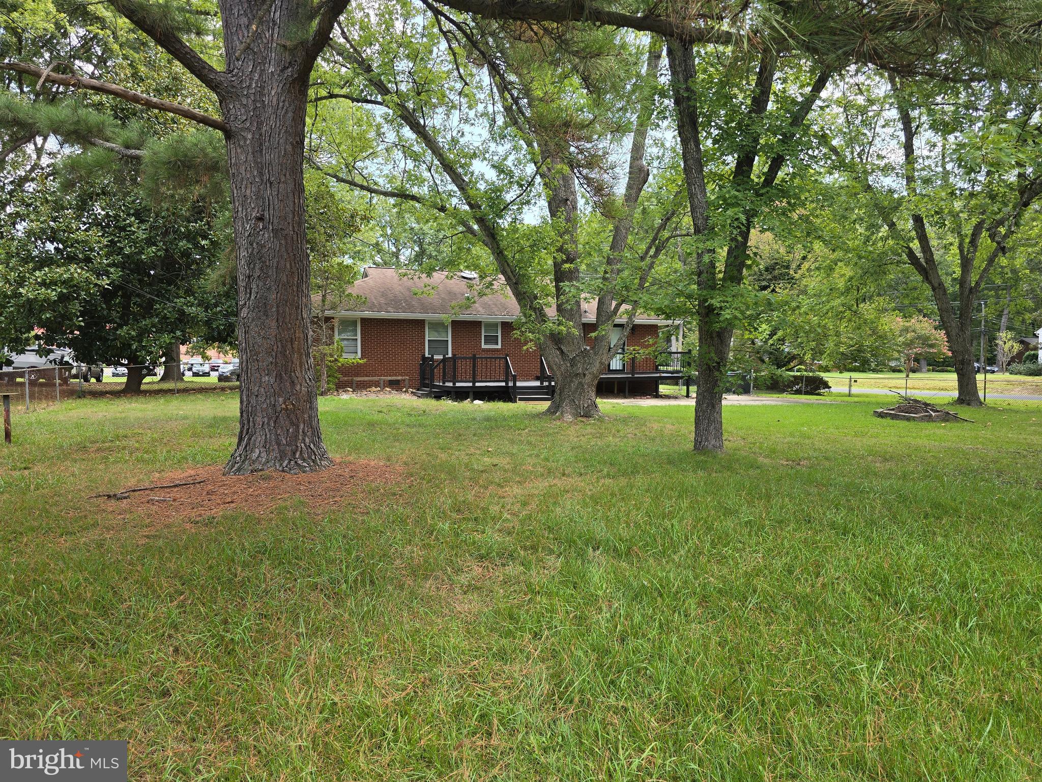 HAMPSTEAD VILLAGE - Residential Lease