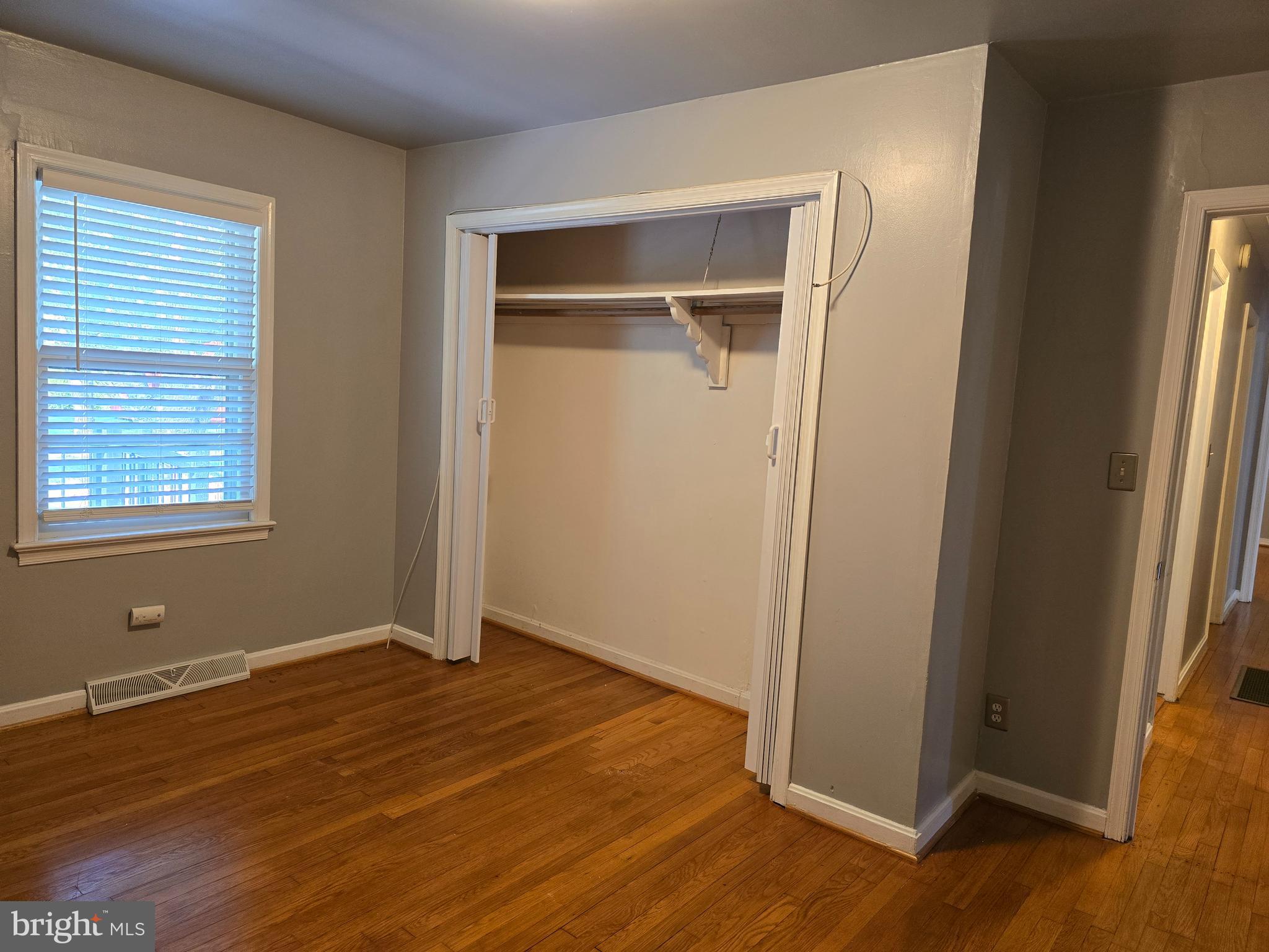 HAMPSTEAD VILLAGE - Residential Lease