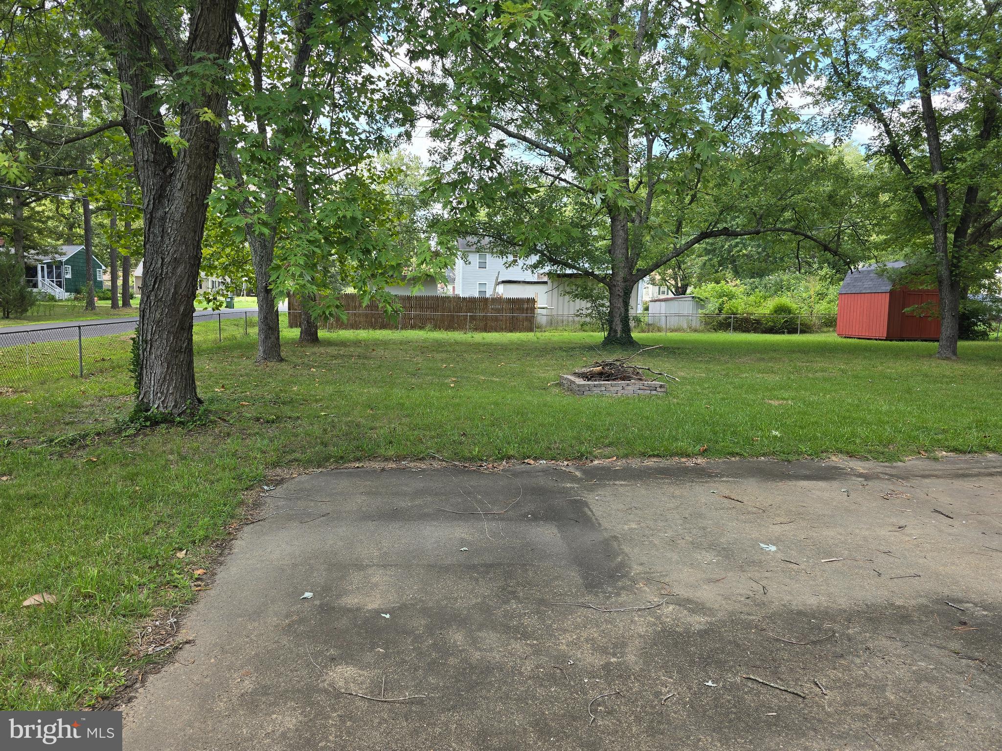 HAMPSTEAD VILLAGE - Residential Lease