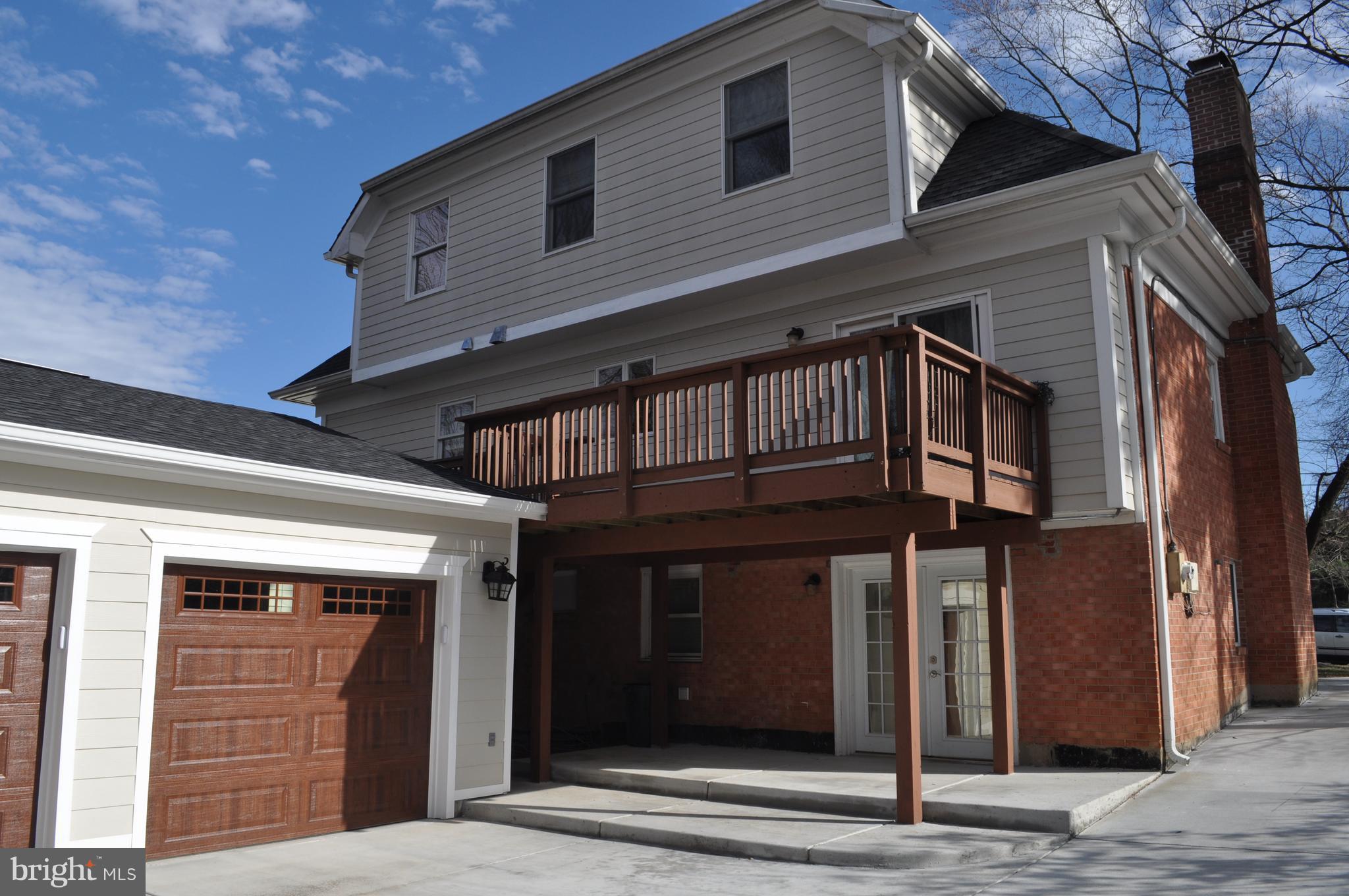 FOXHALL - Residential Lease