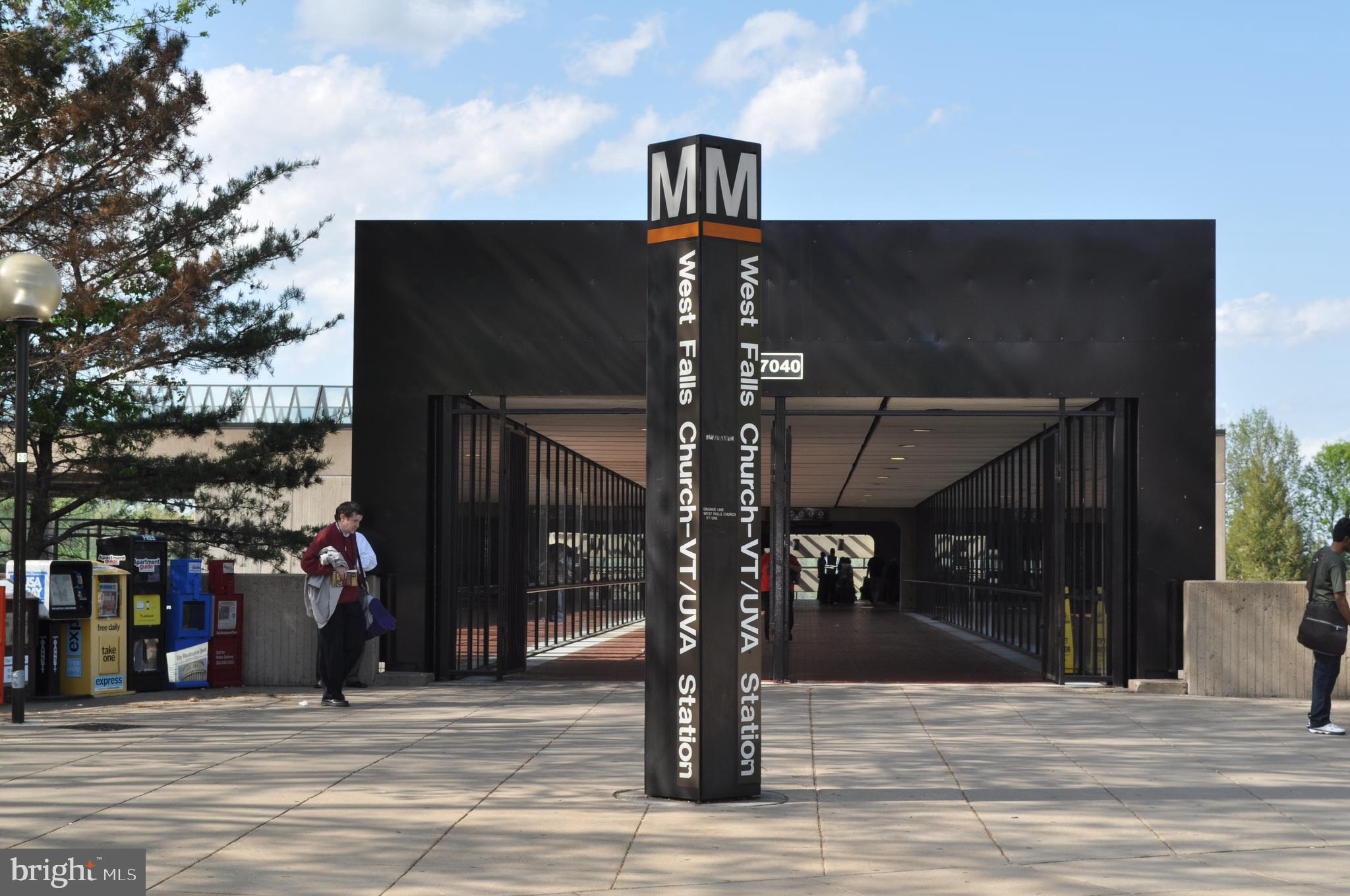 FOXHALL - Residential Lease