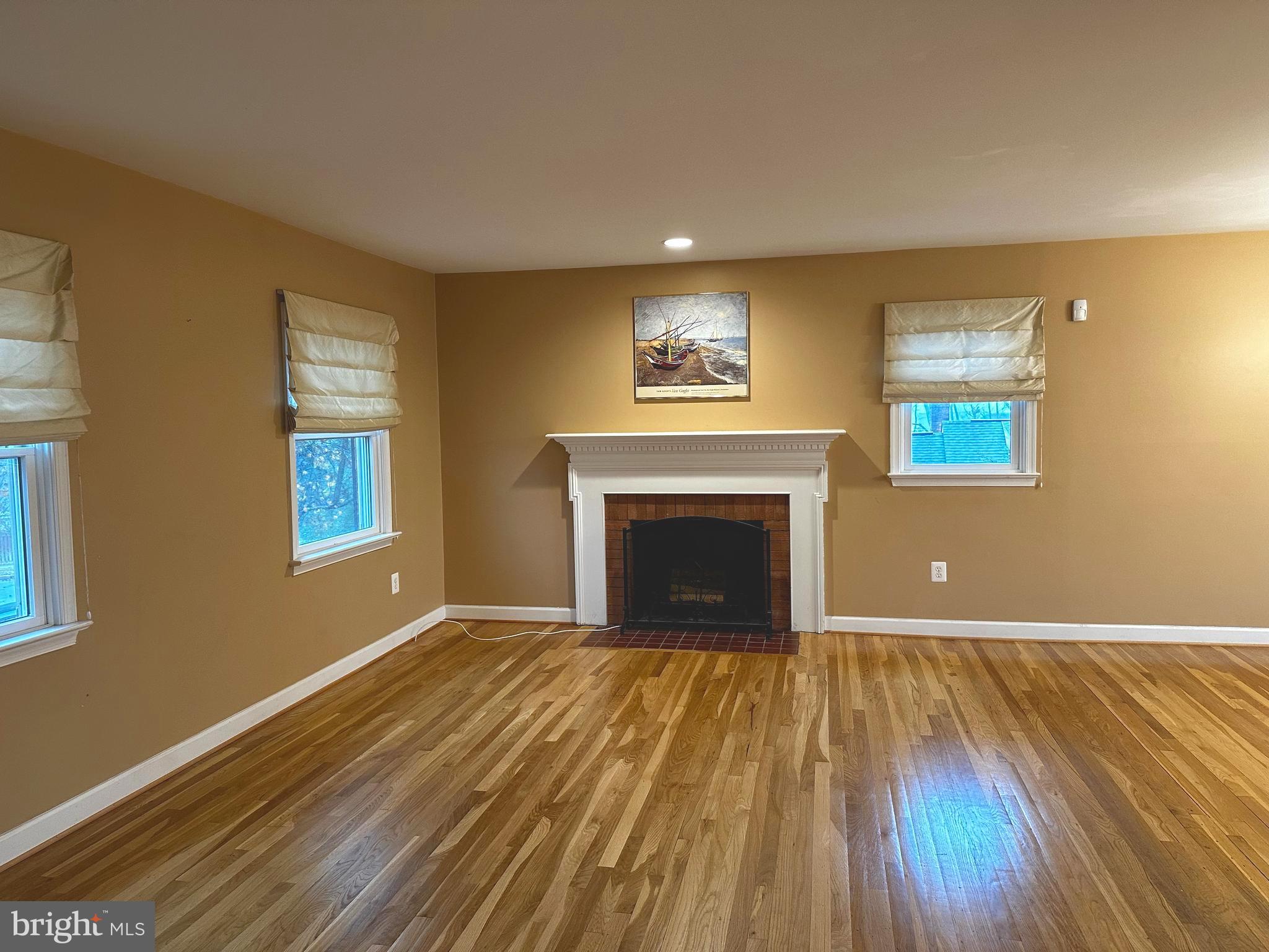 FOXHALL - Residential Lease