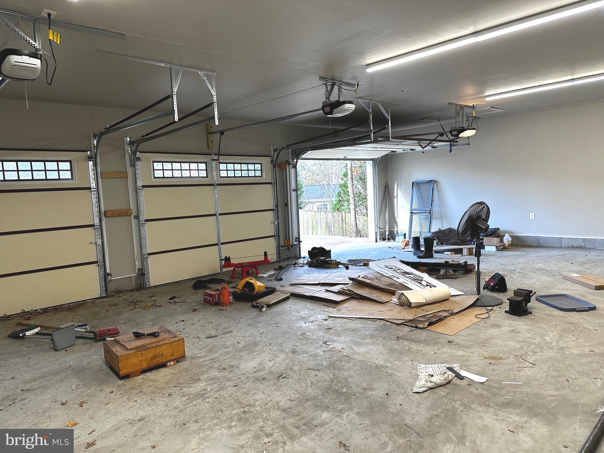 FOXHALL - Residential Lease