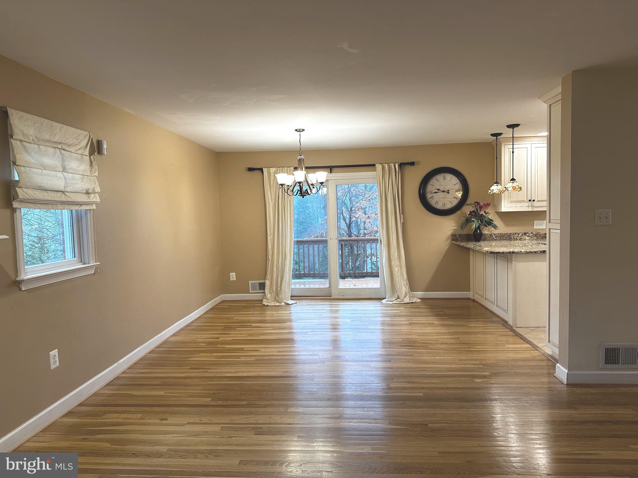 FOXHALL - Residential Lease