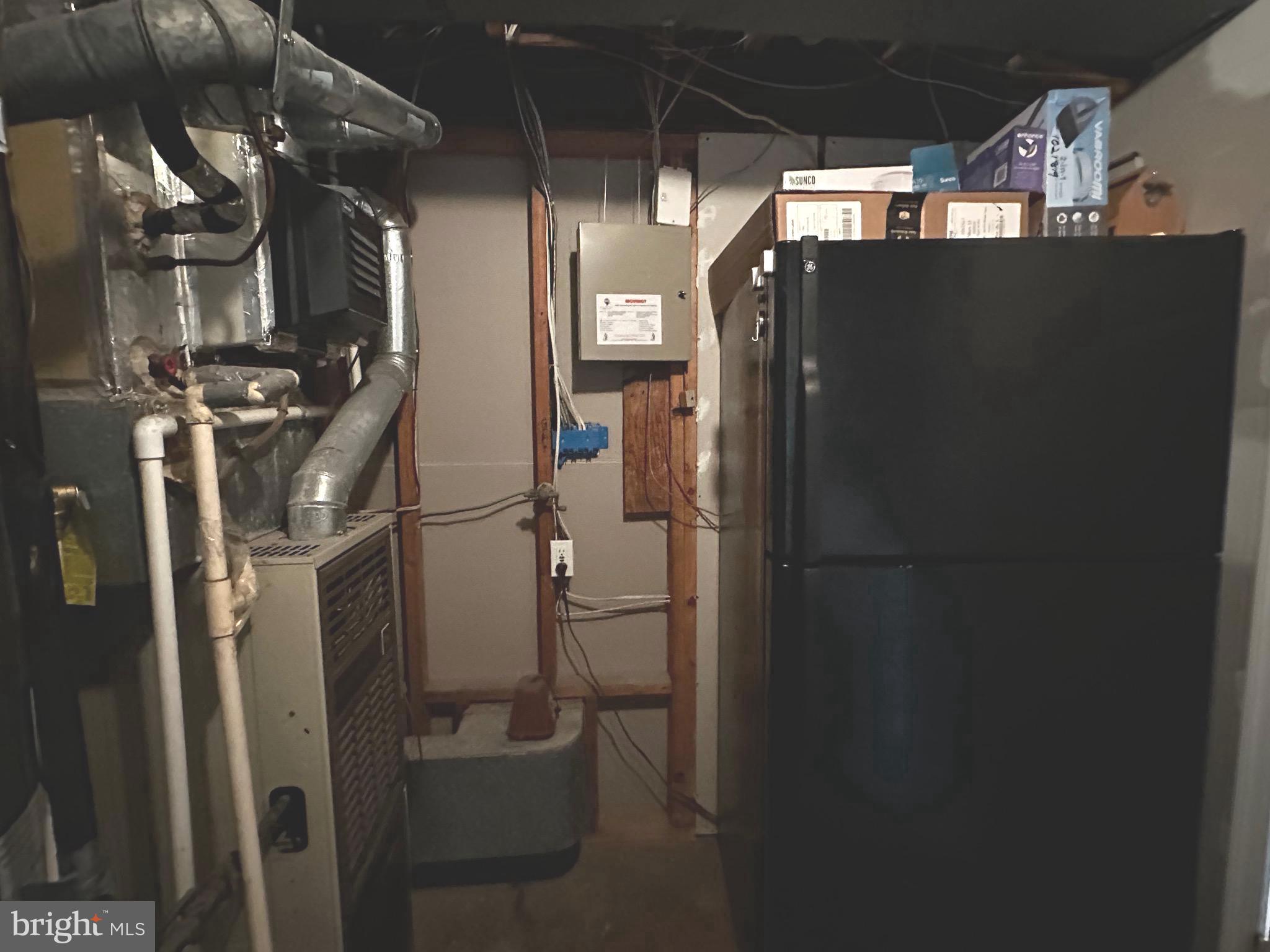 FOXHALL - Residential Lease