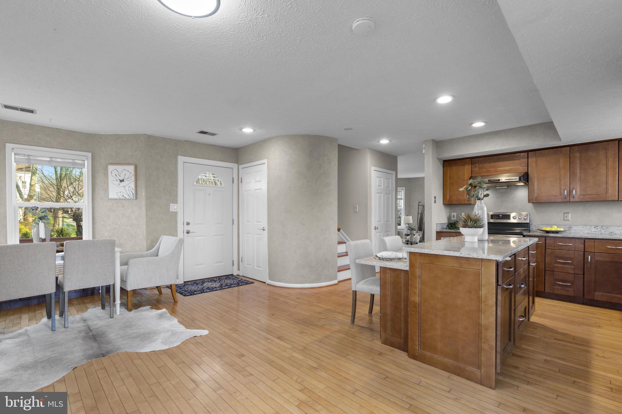 VILLAGE OF OWEN BROWN - Residential