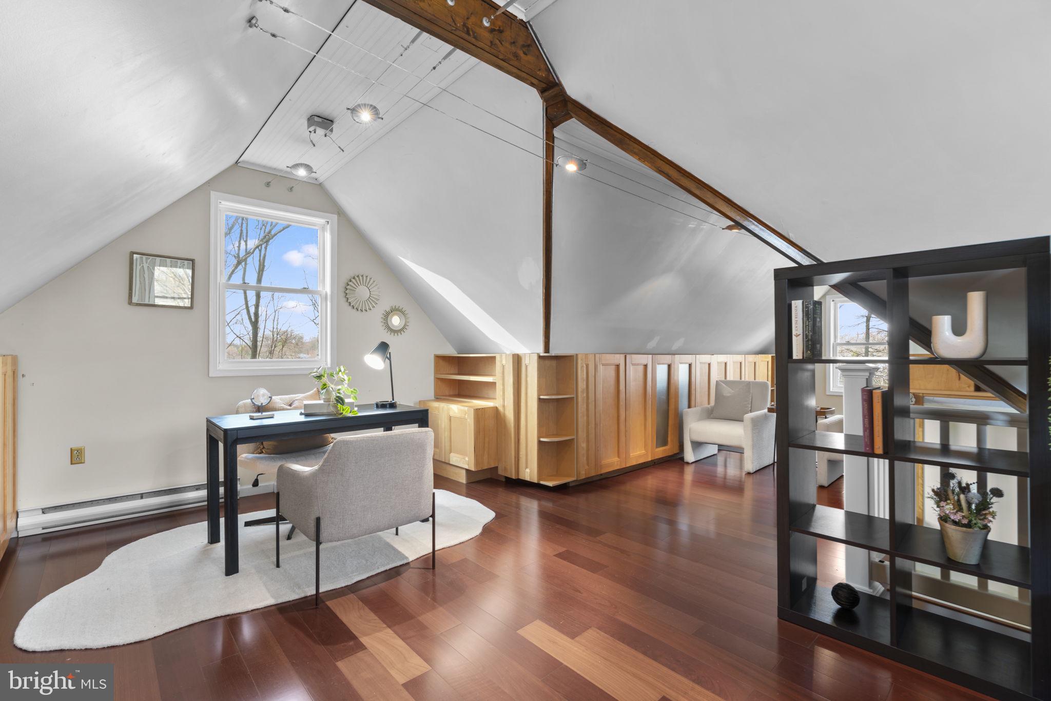 VILLAGE OF OWEN BROWN - Residential