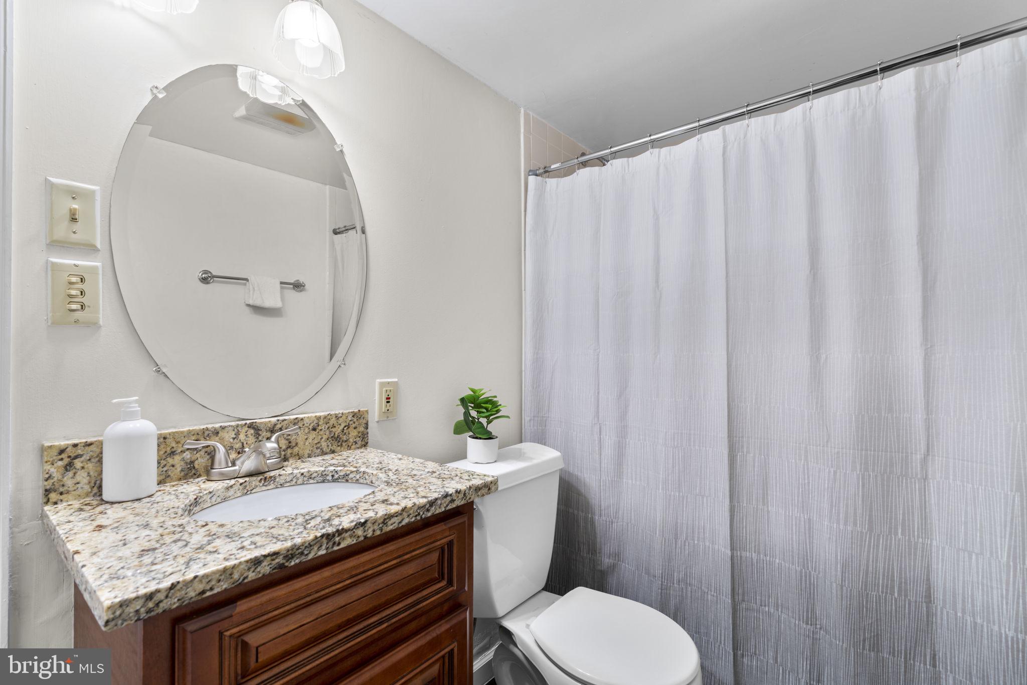 VILLAGE OF OWEN BROWN - Residential