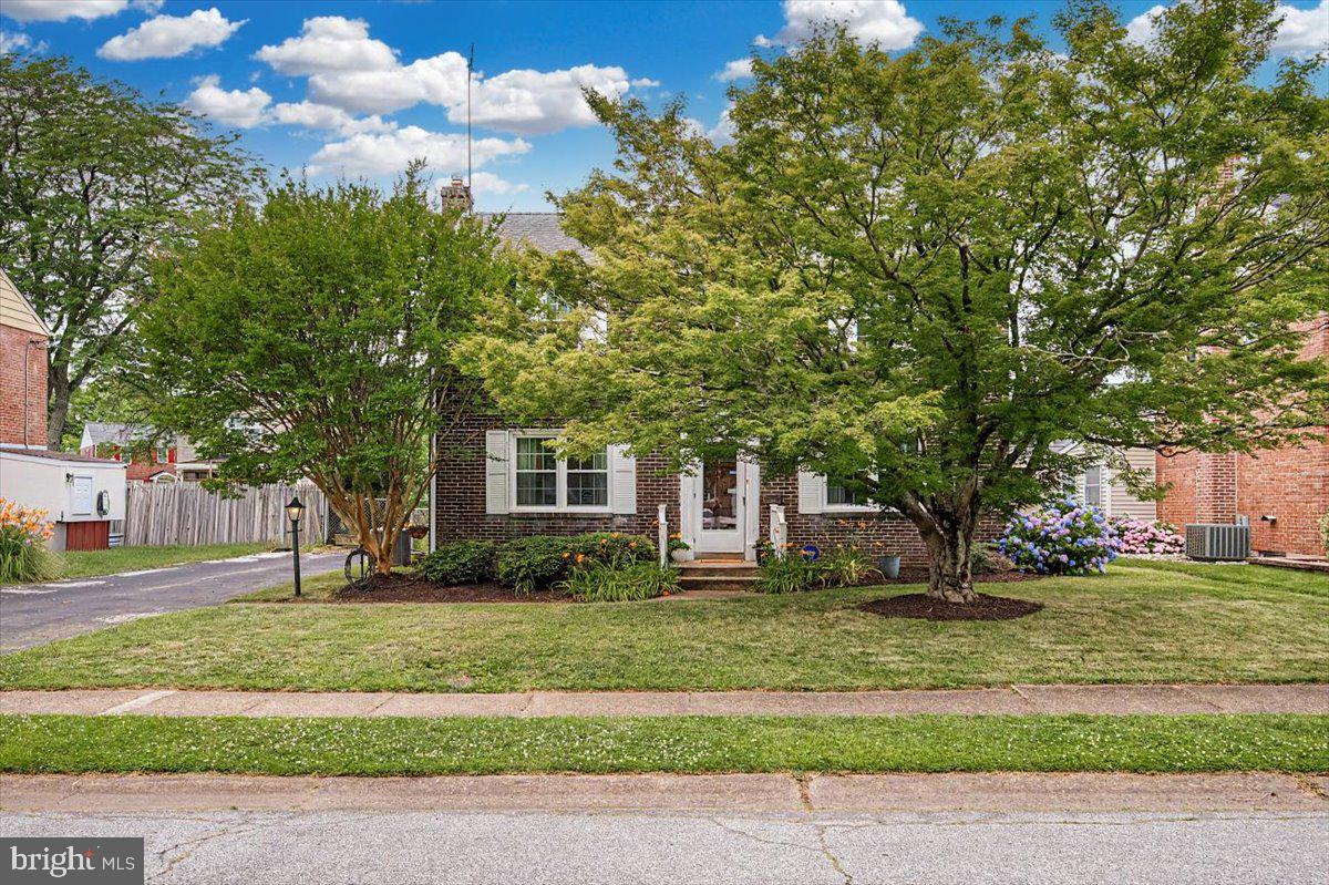 2202 AMHURST ROAD