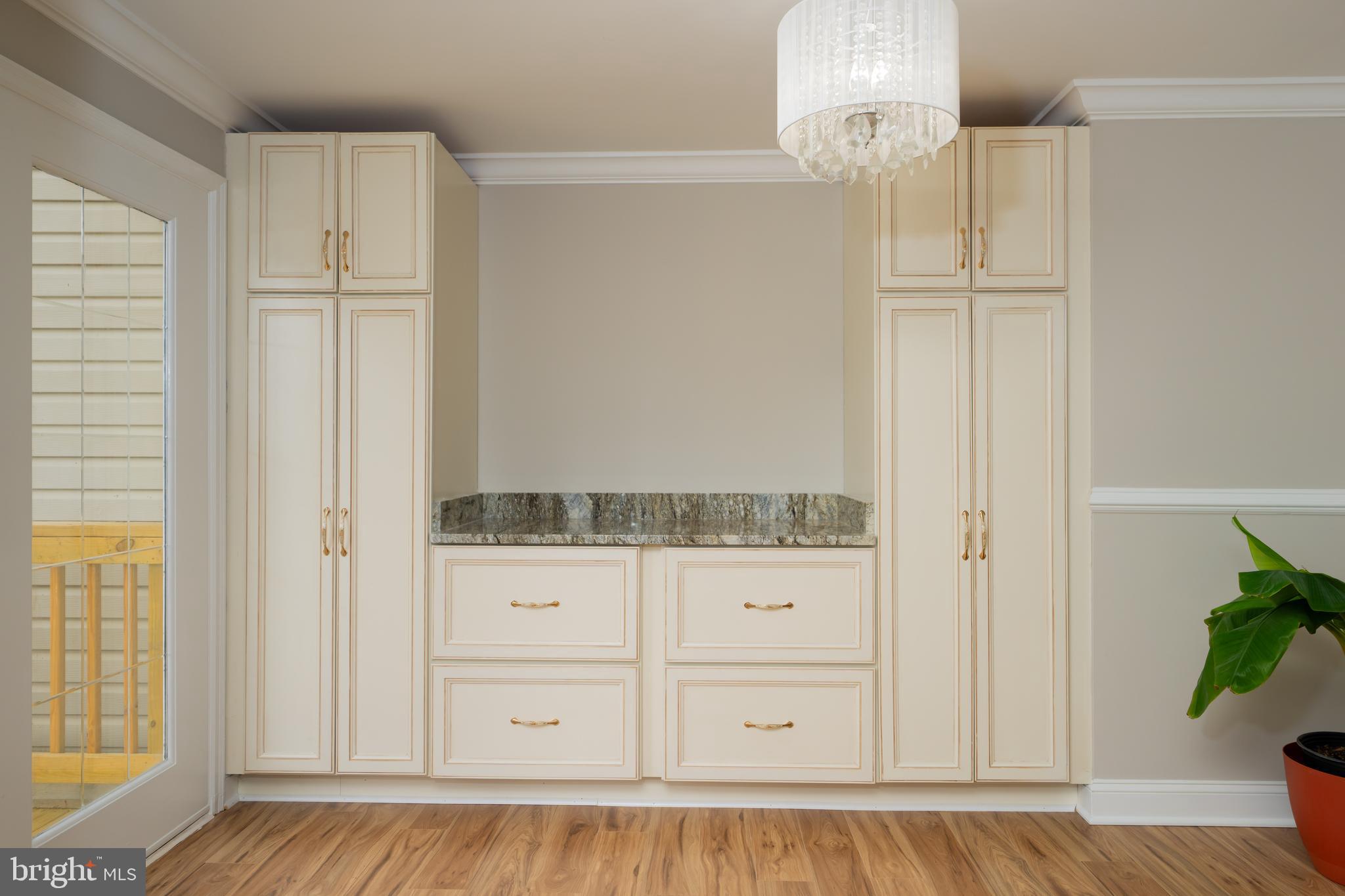 9203 SHEFFIELD HUNT COURT