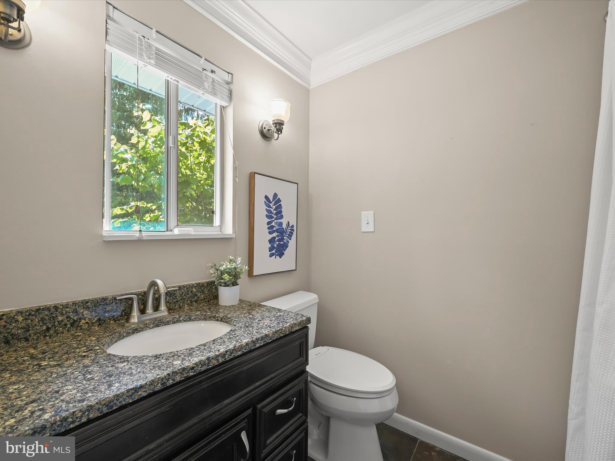 SUNRISE BEACH - Residential