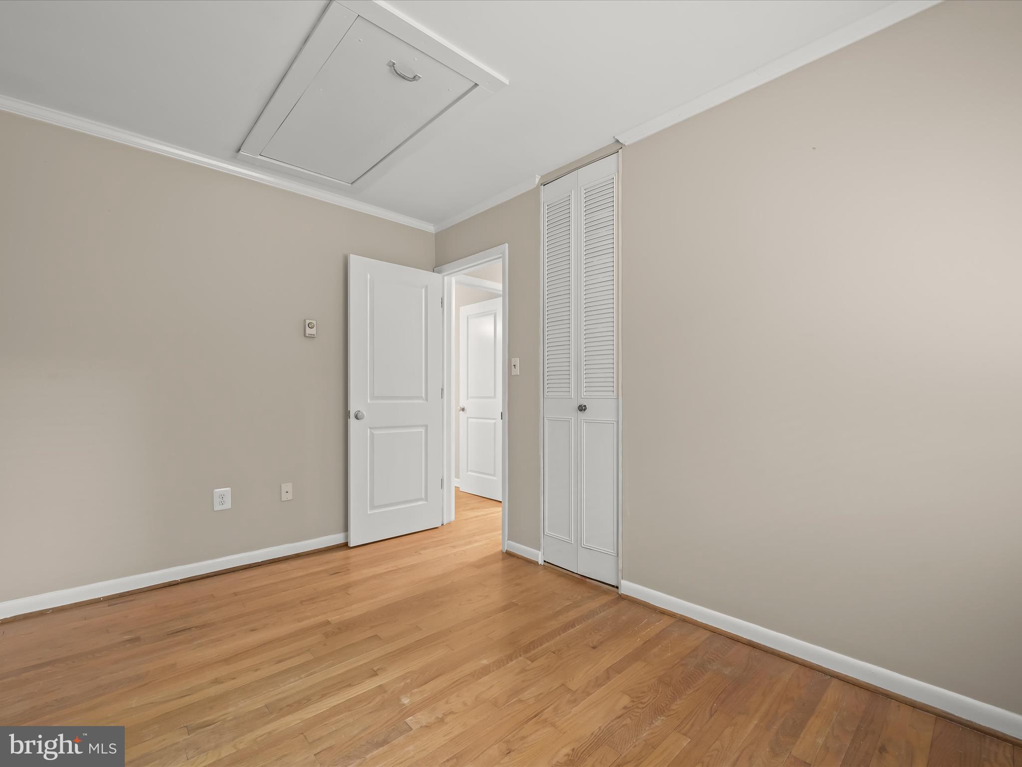 SUNRISE BEACH - Residential