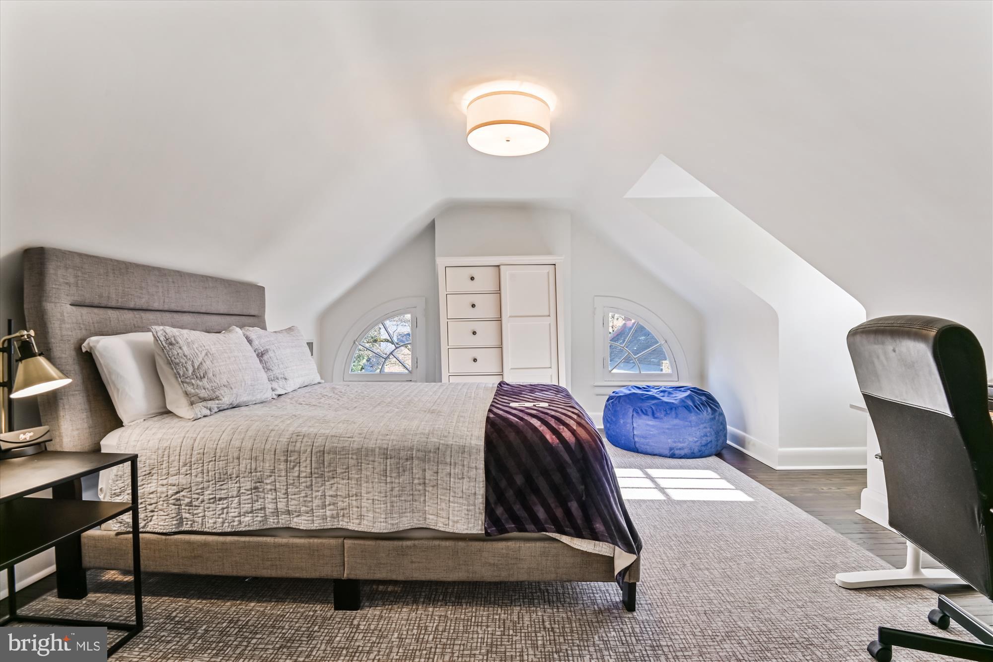 GUILFORD - Residential