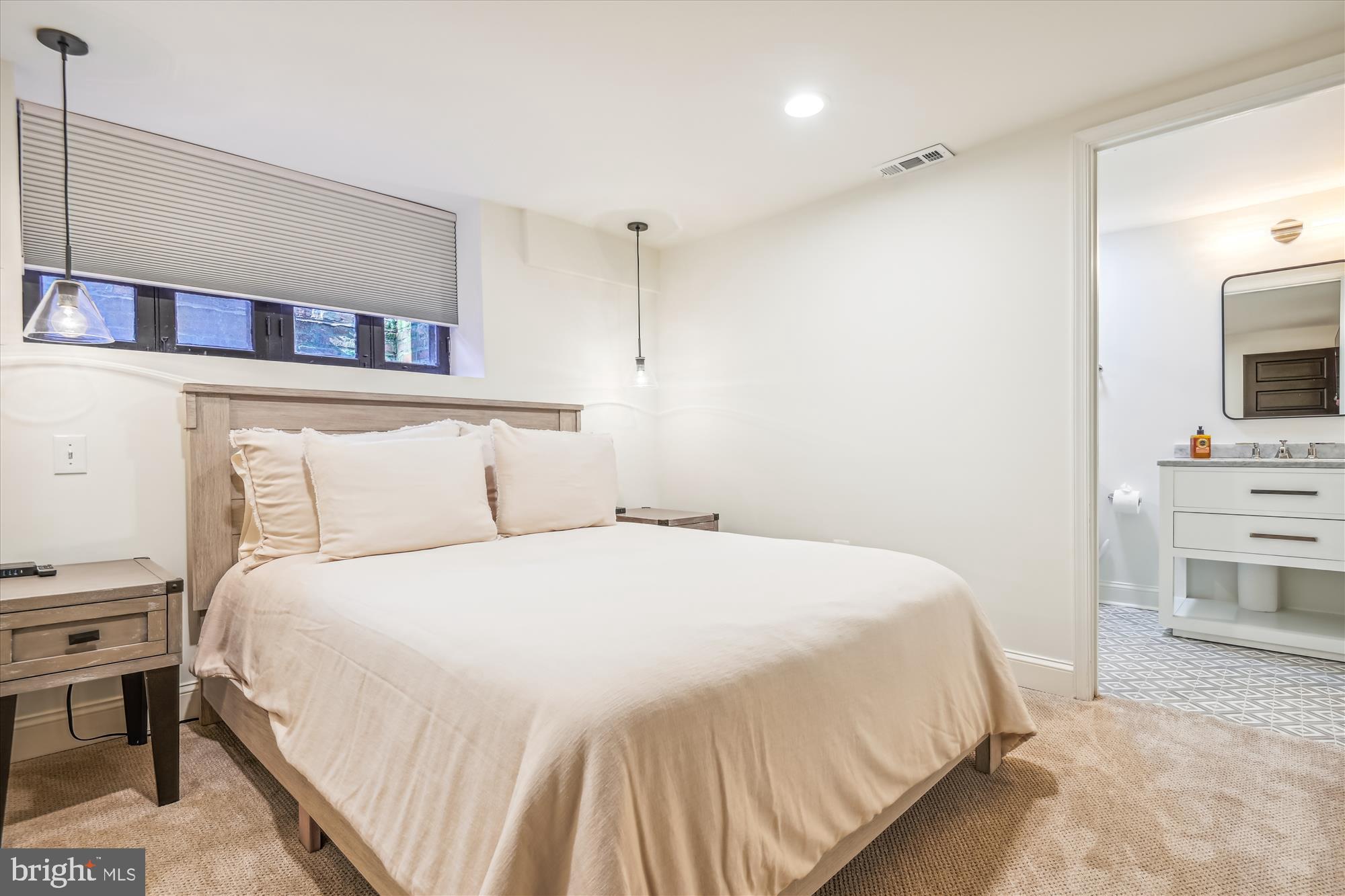 GUILFORD - Residential