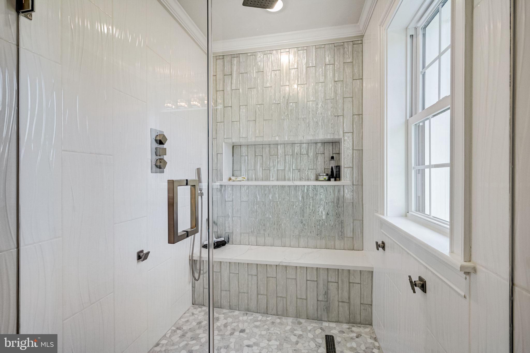 COLD POINT - Residential