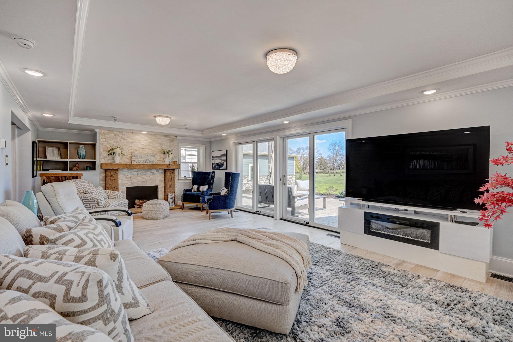 COLD POINT - Residential