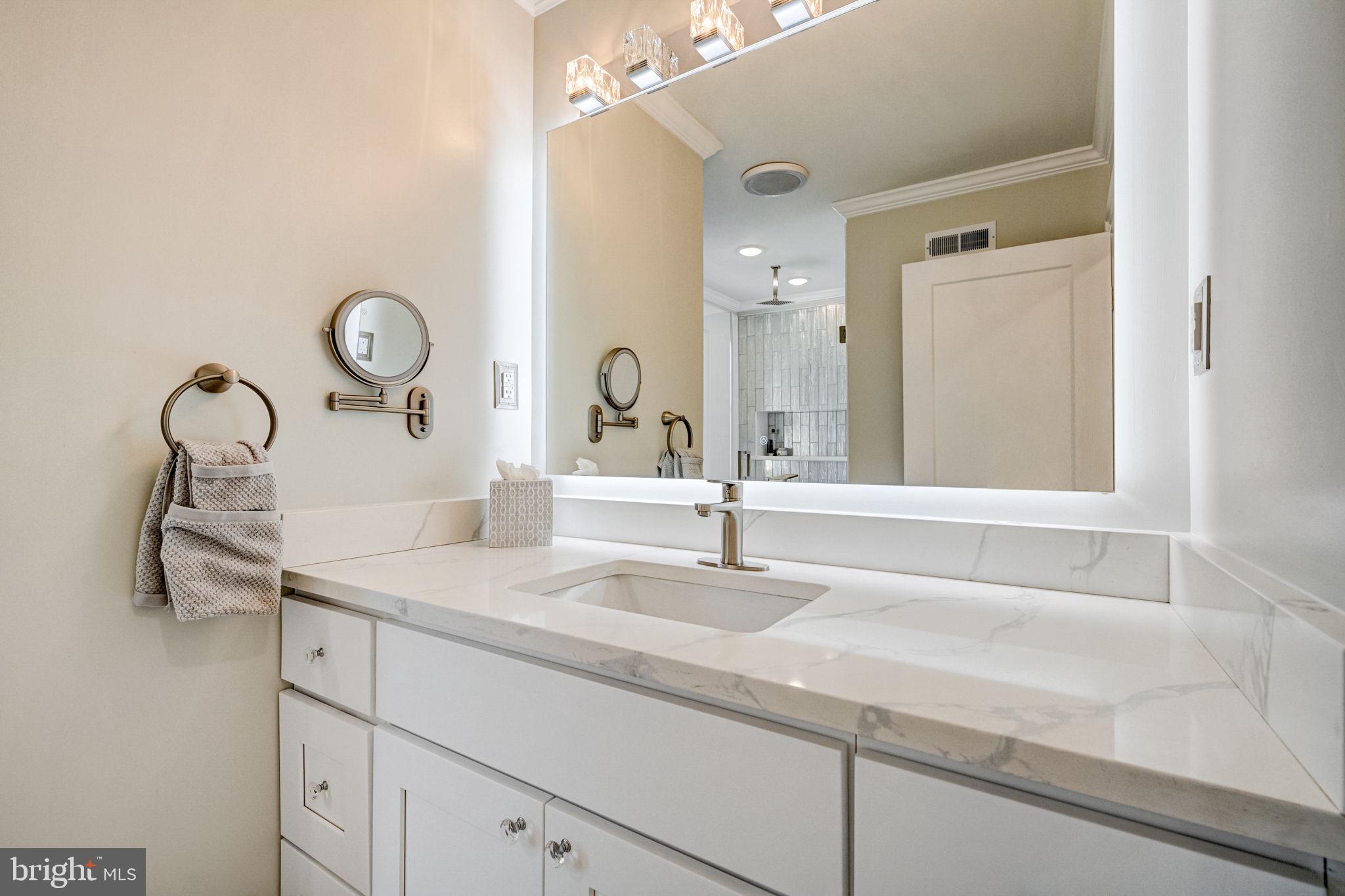 COLD POINT - Residential