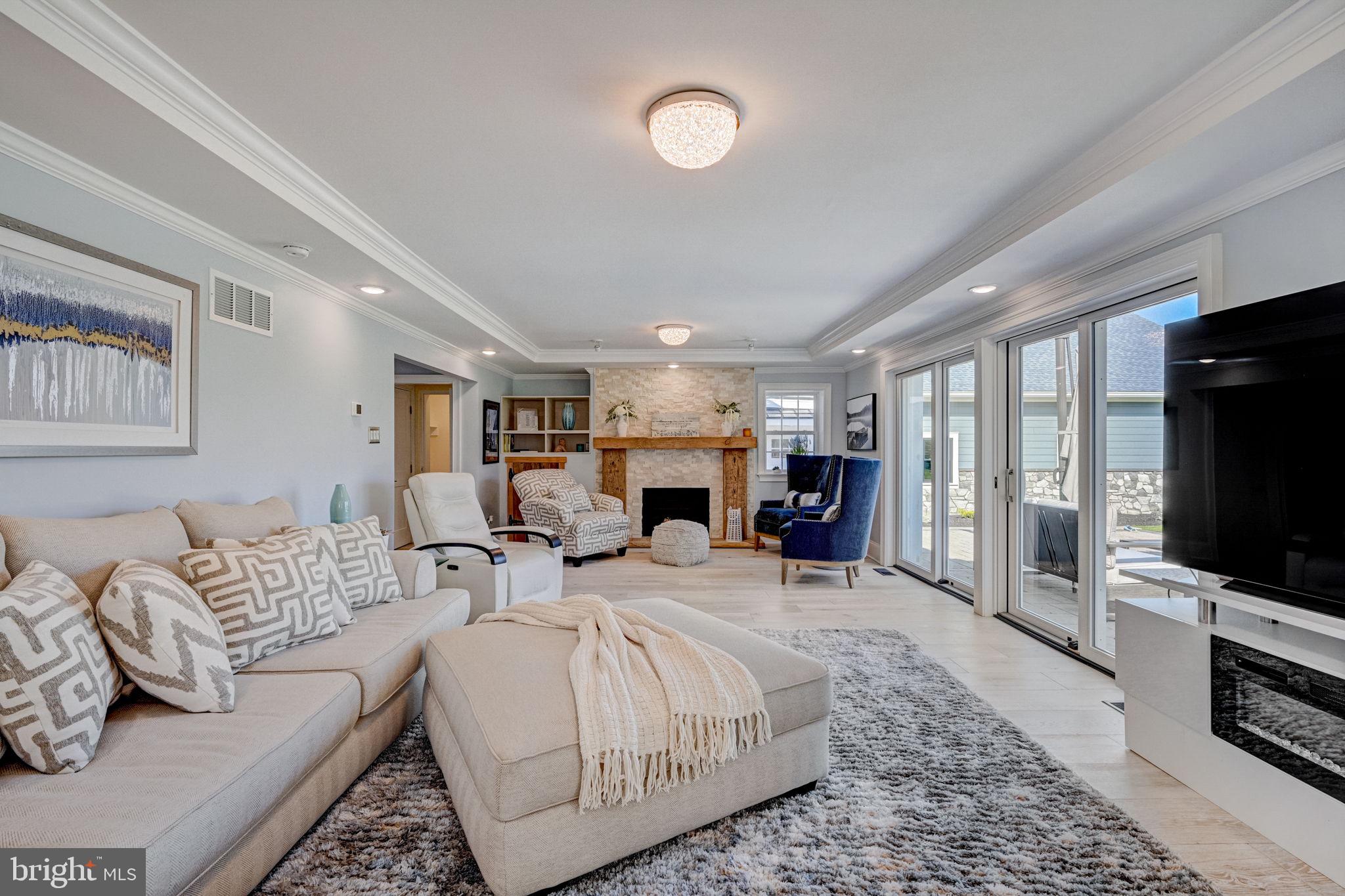 COLD POINT - Residential