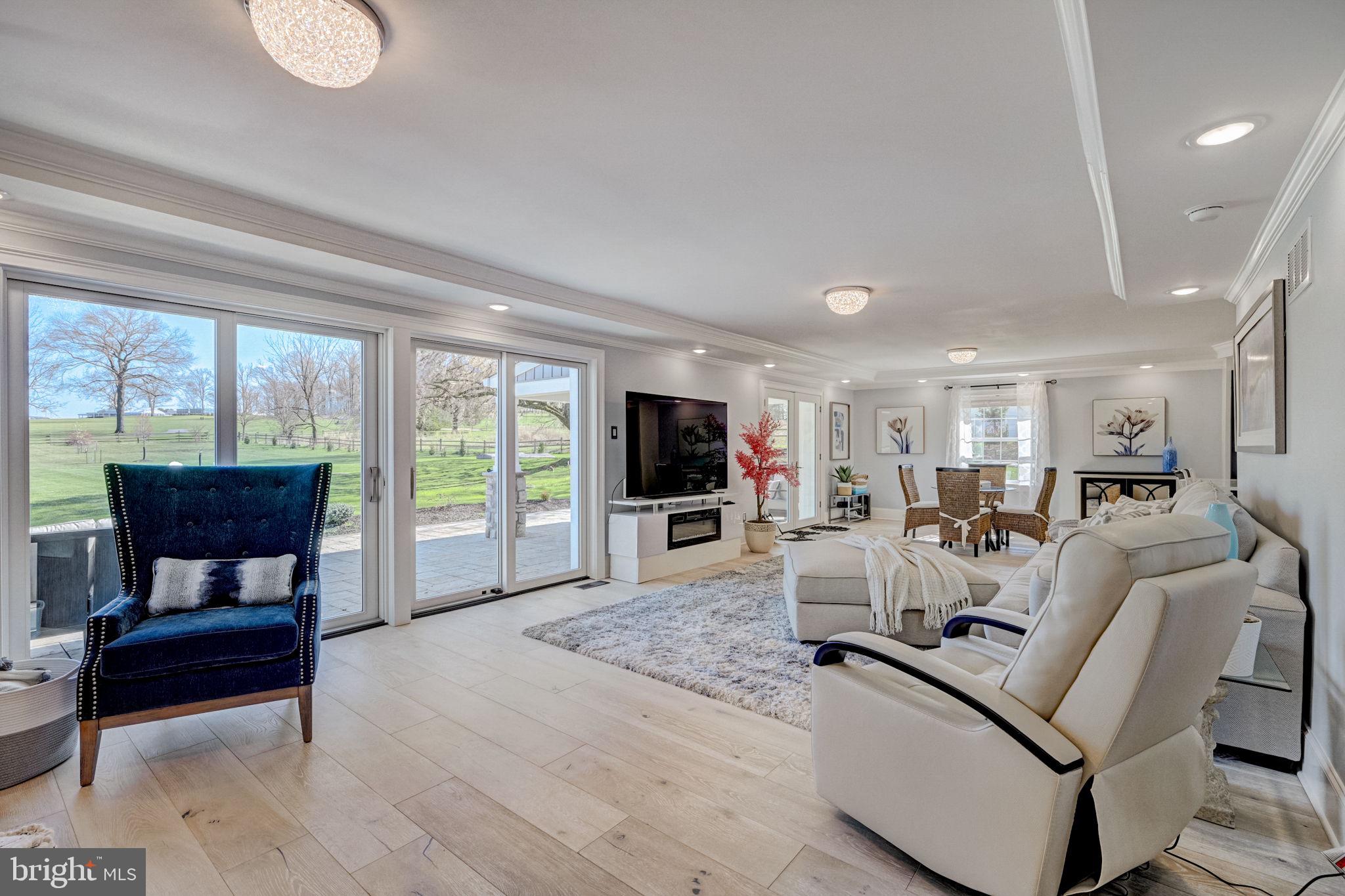 COLD POINT - Residential