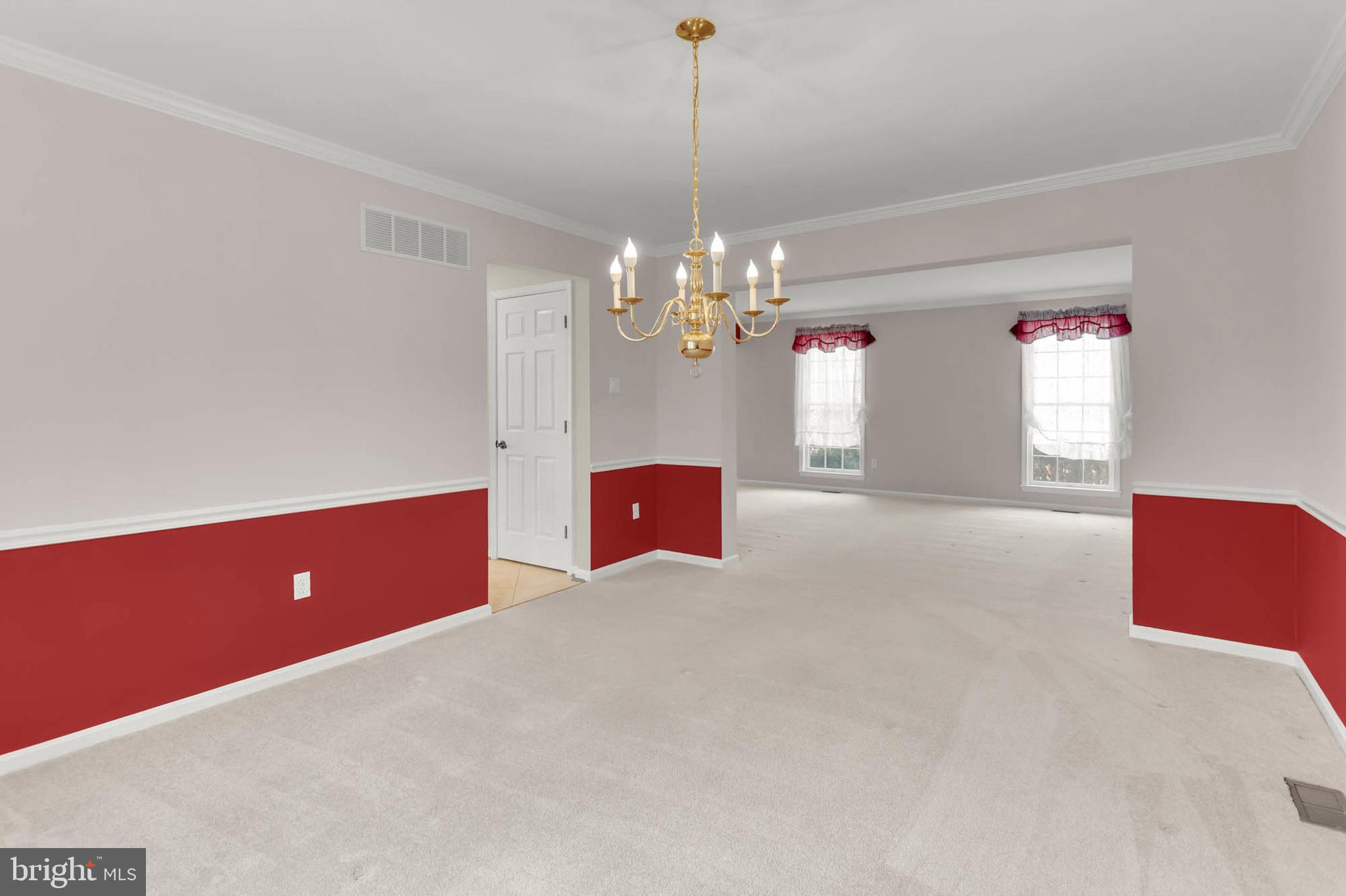 VILLAGE OF RIVER HILL - Residential